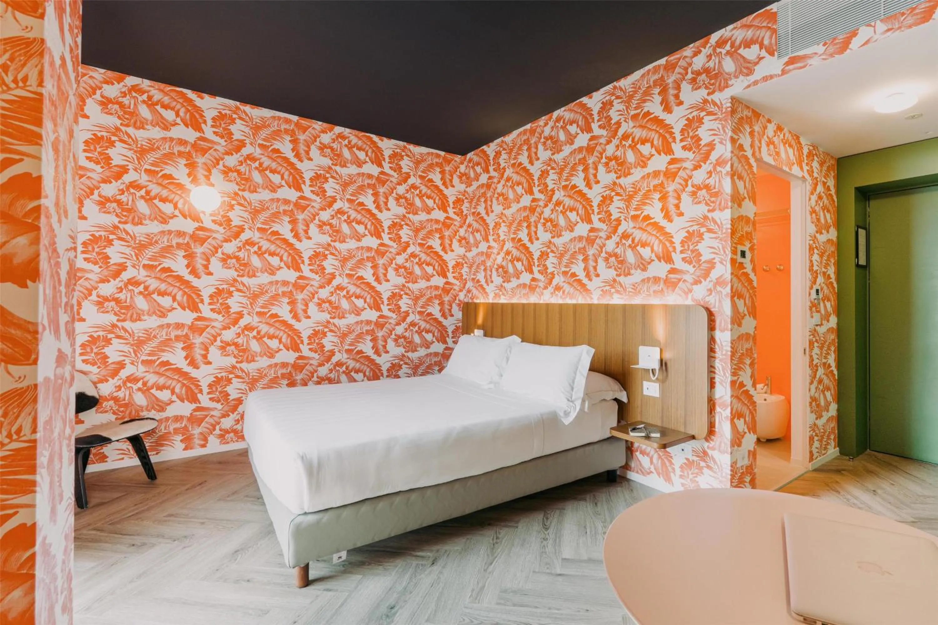 Bedroom, Bed in Collini Rooms, WorldHotels Crafted