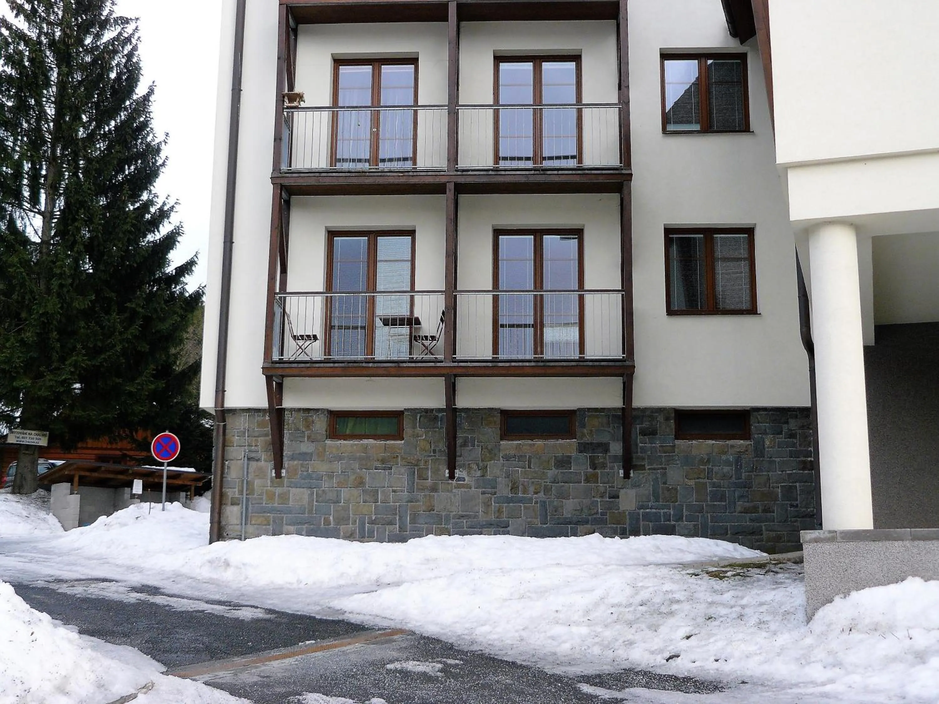 Facade/entrance in Horský apartmán Razula
