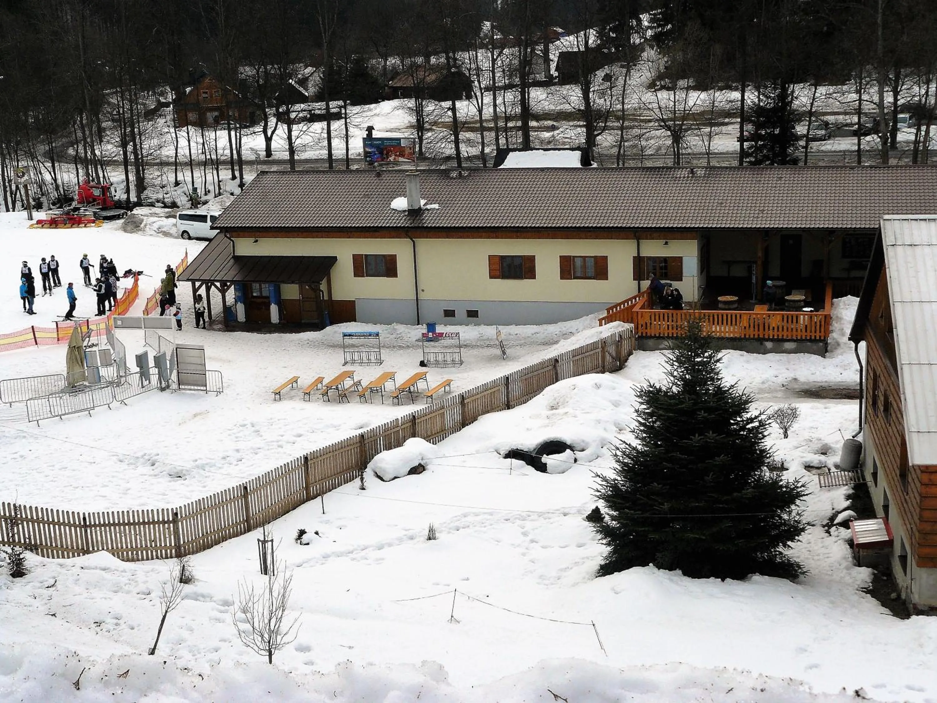 Skiing in Horský apartmán Razula