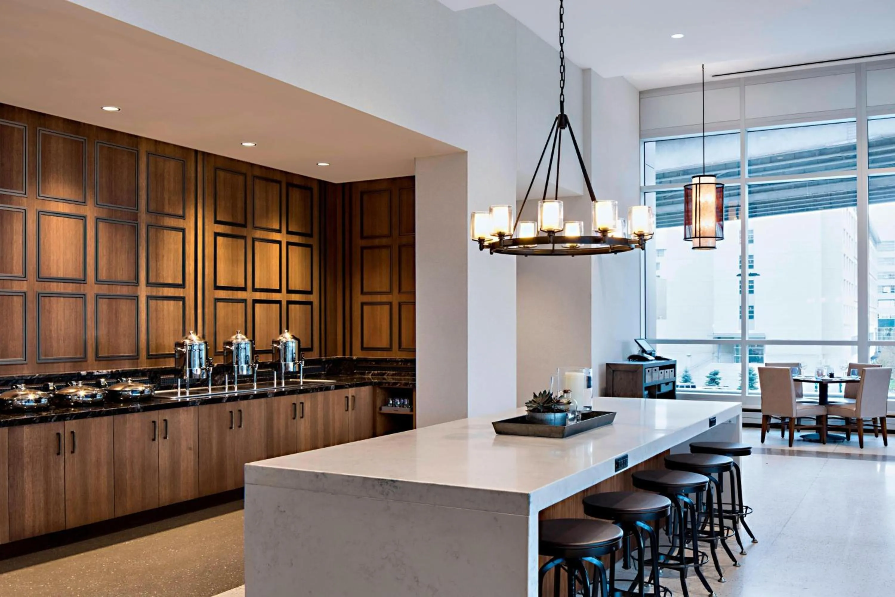 Restaurant/places to eat in Omaha Marriott Downtown at the Capitol District