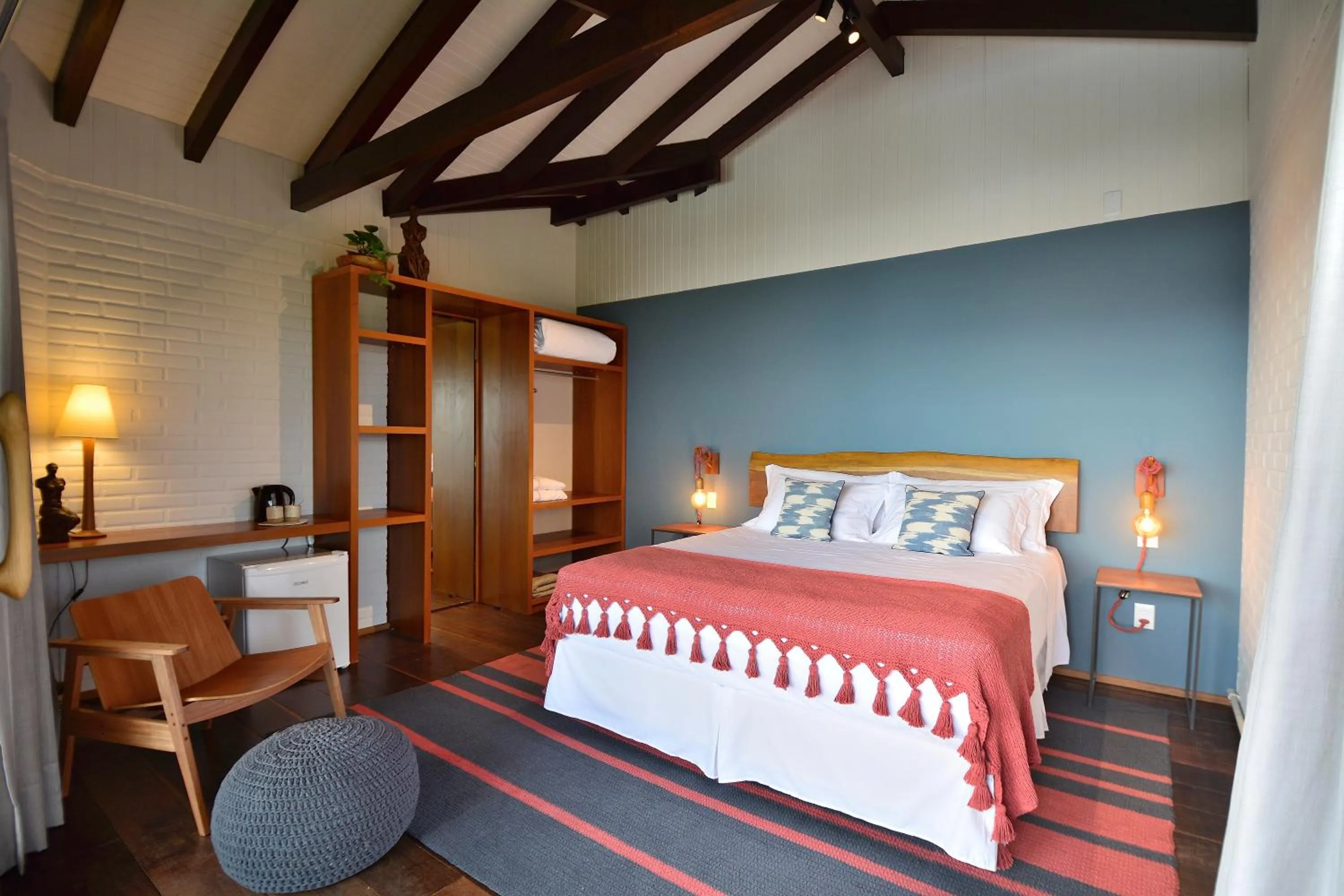 Bed in Villa Gardena Suites