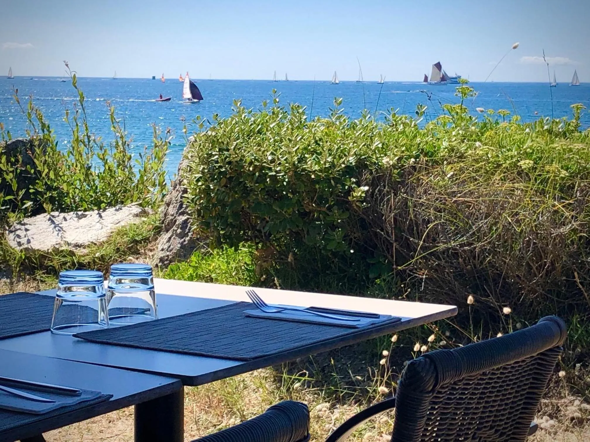 Restaurant/places to eat in Logis Hôtel & Restaurant LES MOUETTES - Larmor Plage, Proche de LORIENT