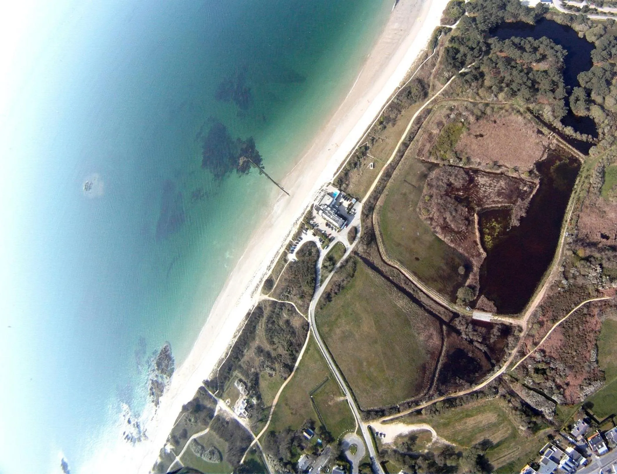 Day in Logis Hôtel & Restaurant LES MOUETTES - Larmor Plage, Proche de LORIENT