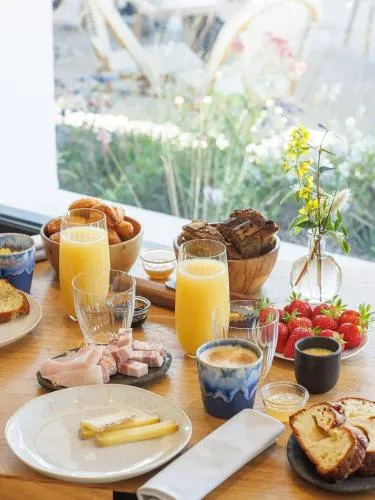 Logis Hôtel & Restaurant LES MOUETTES - Larmor Plage, Proche de LORIENT