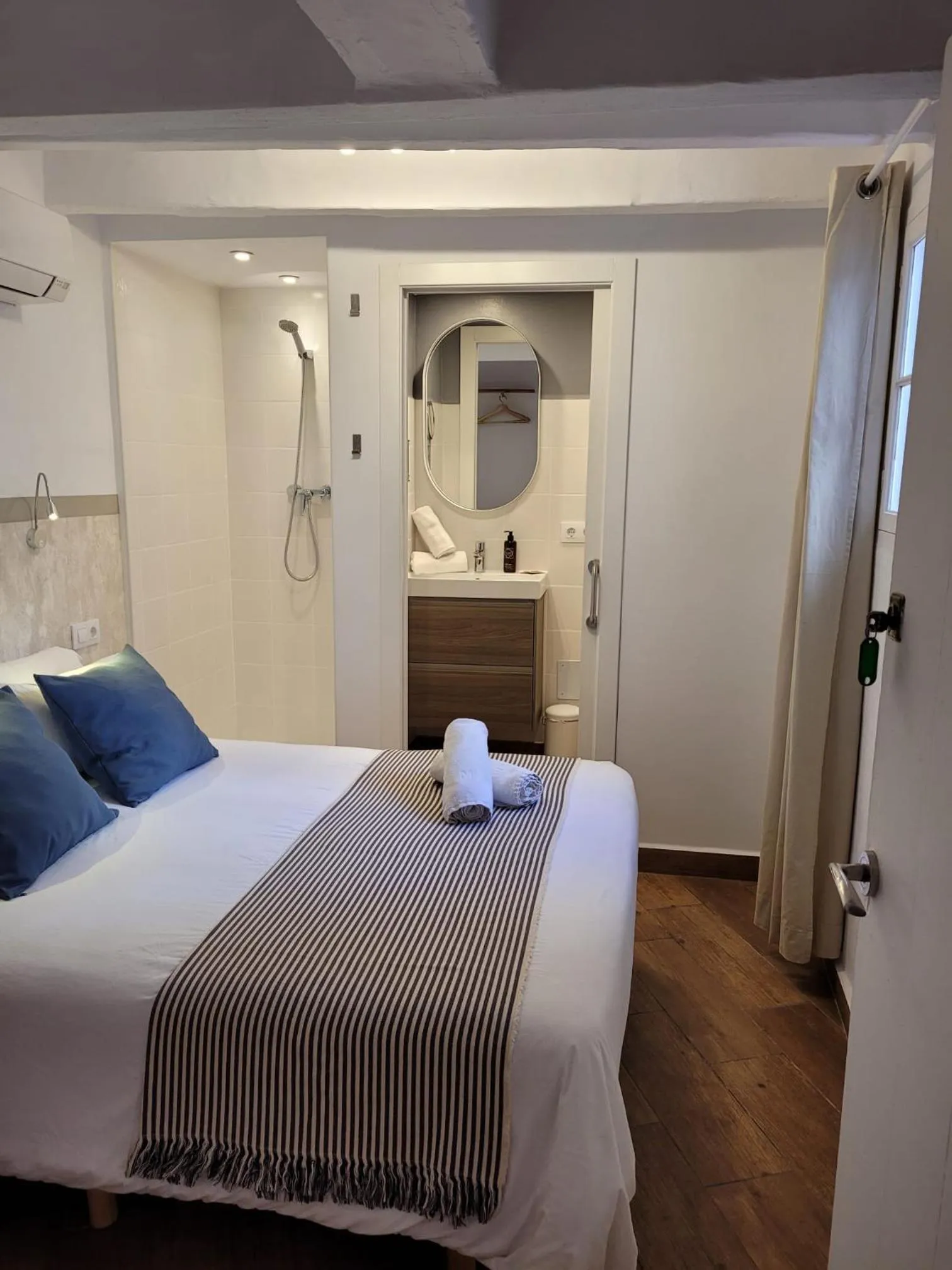 Bed in Port Antic Ciutadella by My Rooms Hotels TI