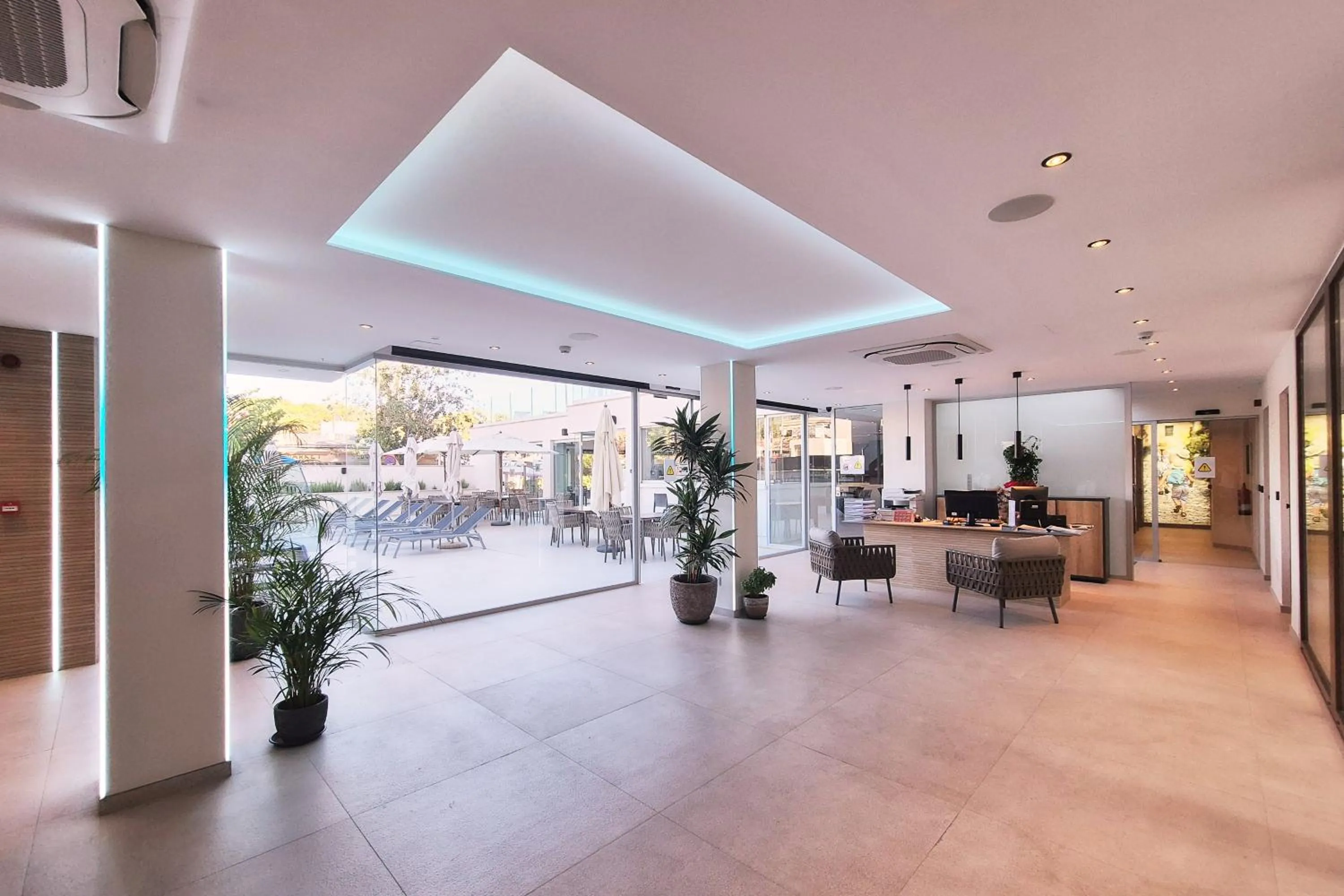 Living room in Apartamentos Ponent