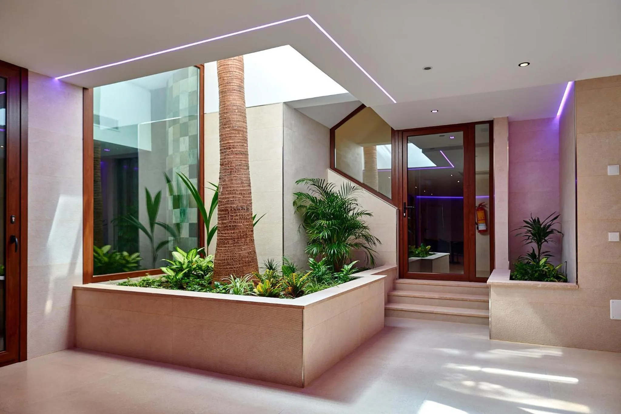 Garden view in Apartamentos Ponent