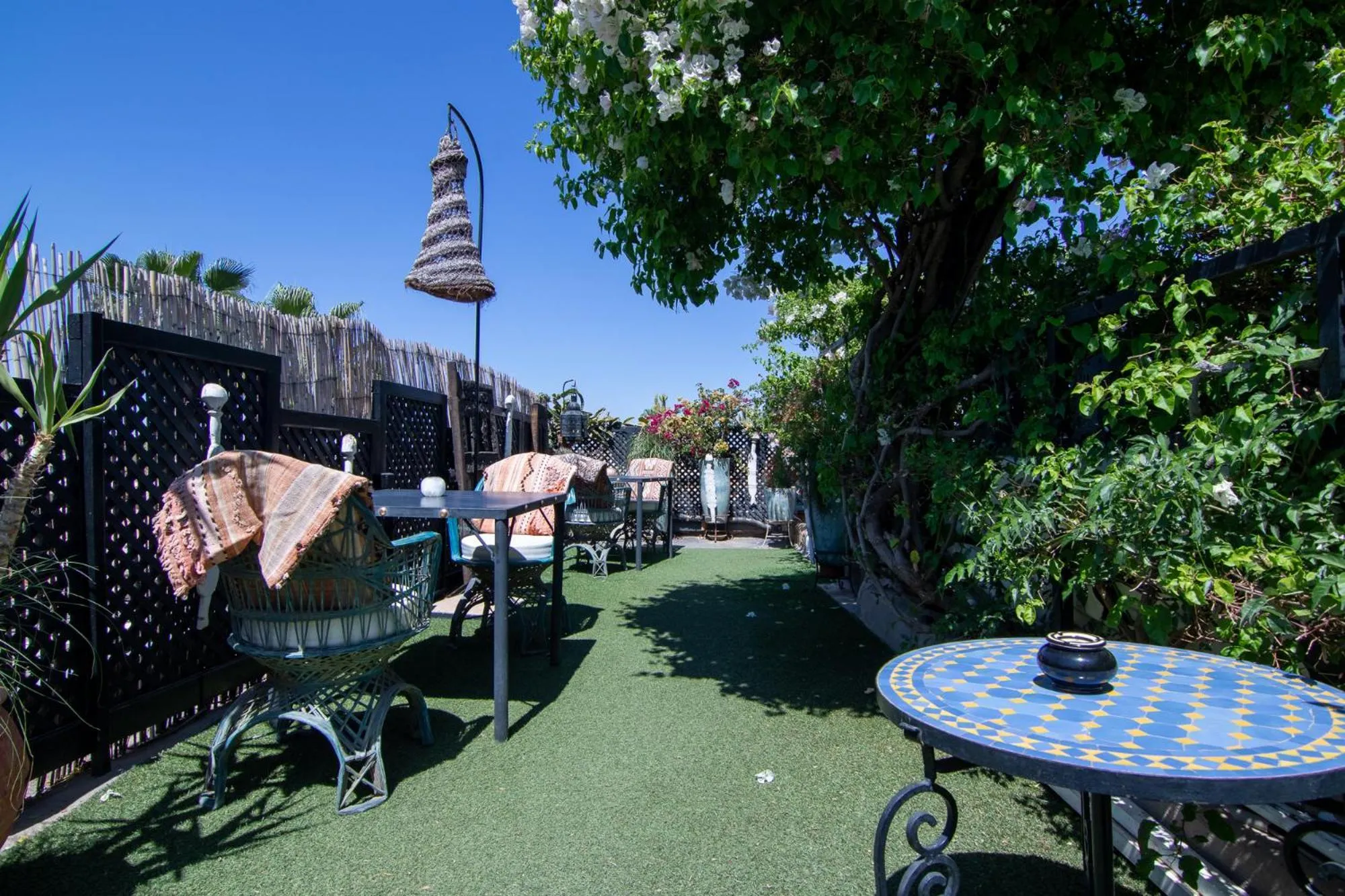 Garden view in Riad Dar Oulhoum