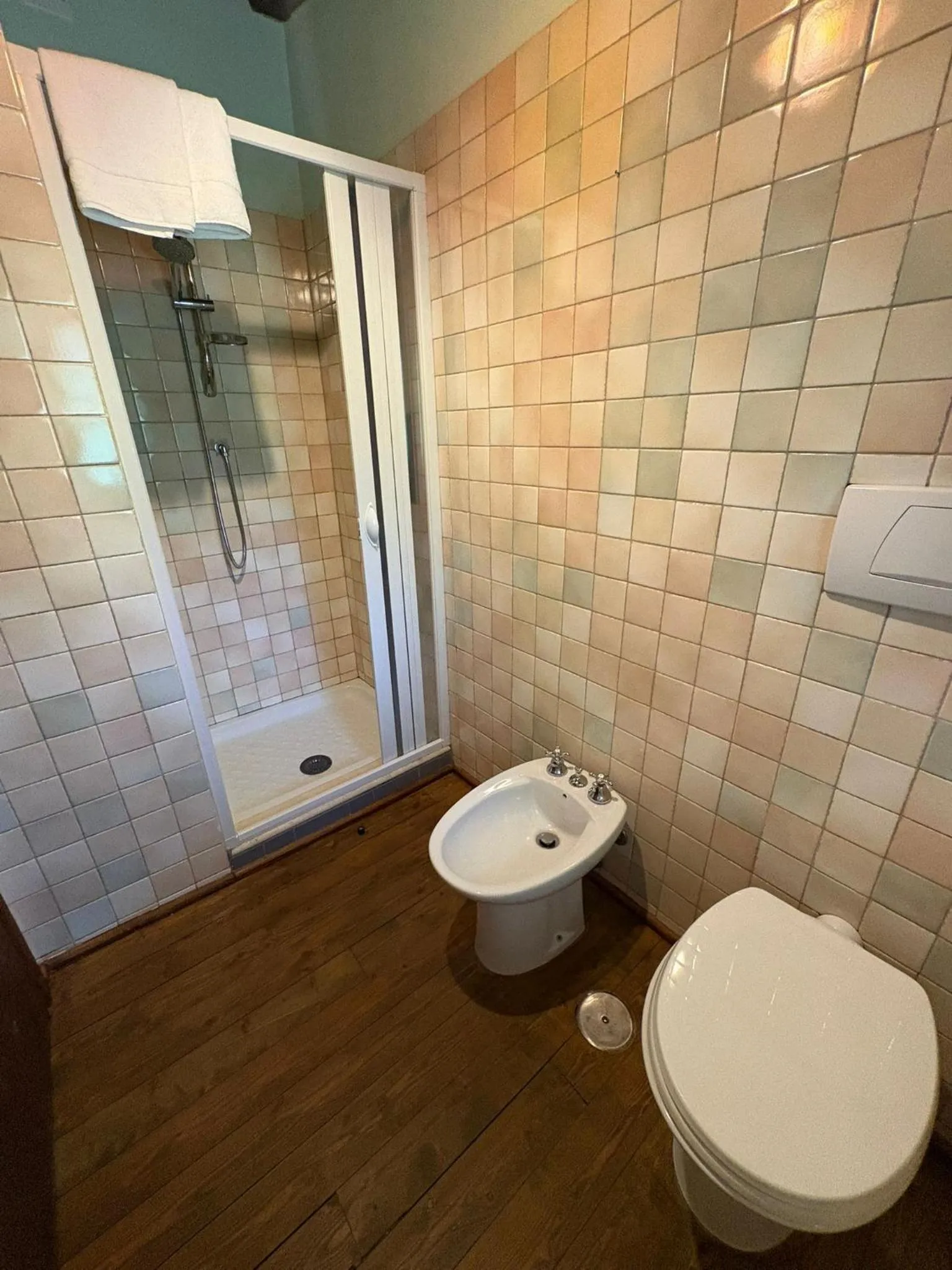 Shower in Il Poggio di Teo