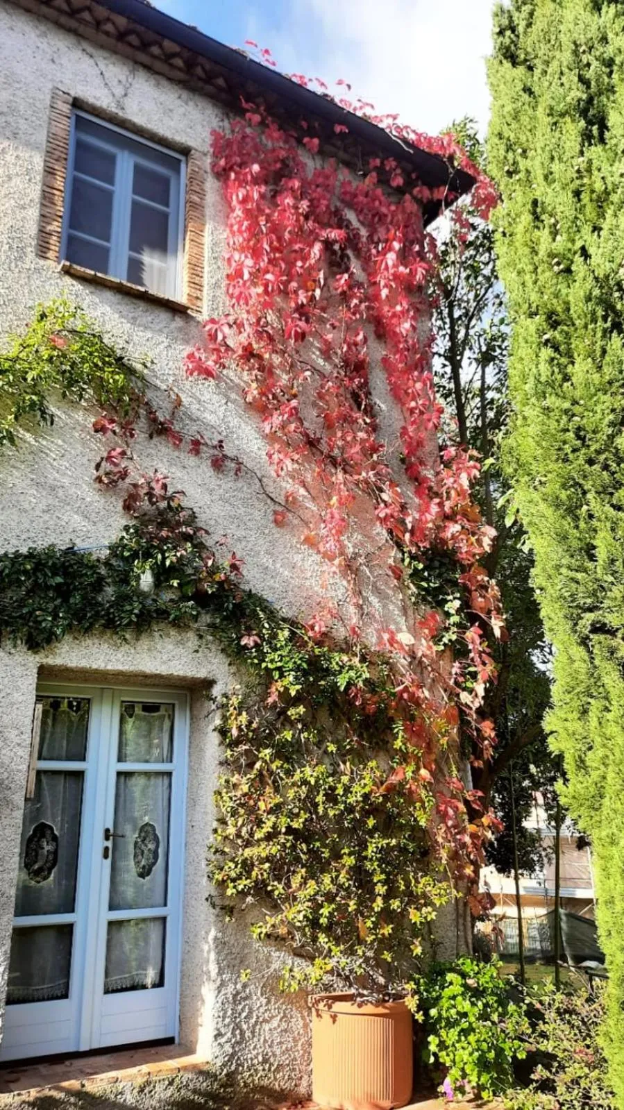 Property building in Il Poggio di Teo