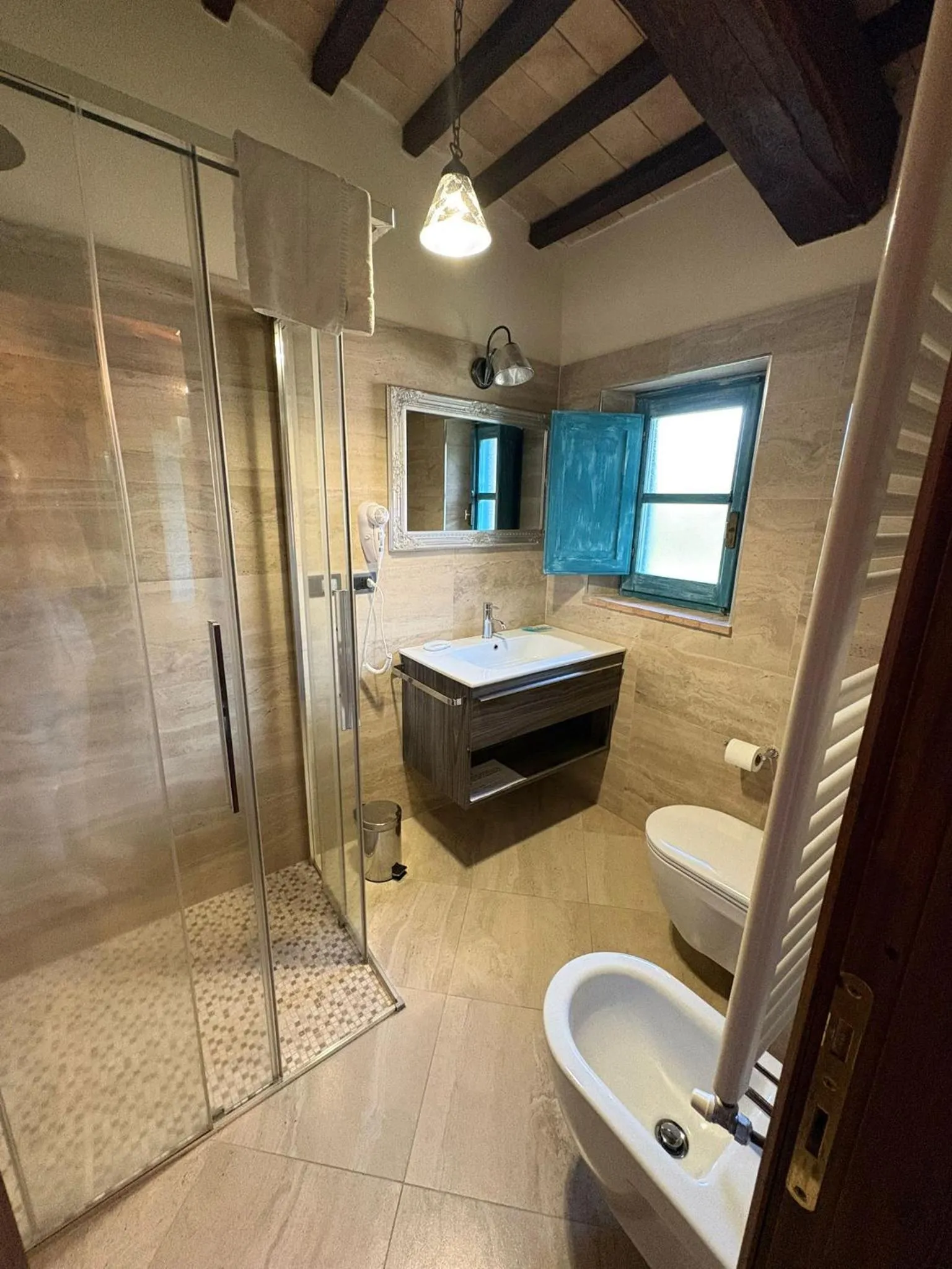 Shower in Il Poggio di Teo