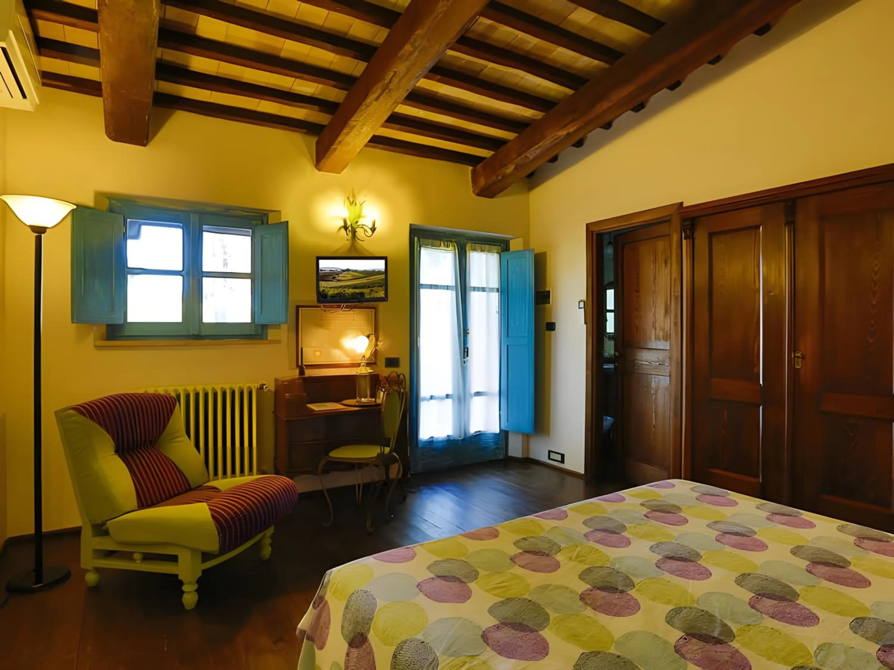 Photo of the whole room, Bed in Il Poggio di Teo