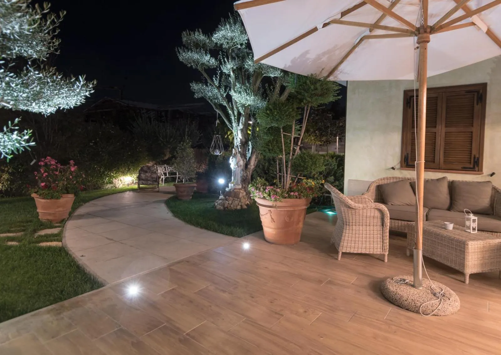 Communal lounge/ TV room in Il Giardino degli Angeli