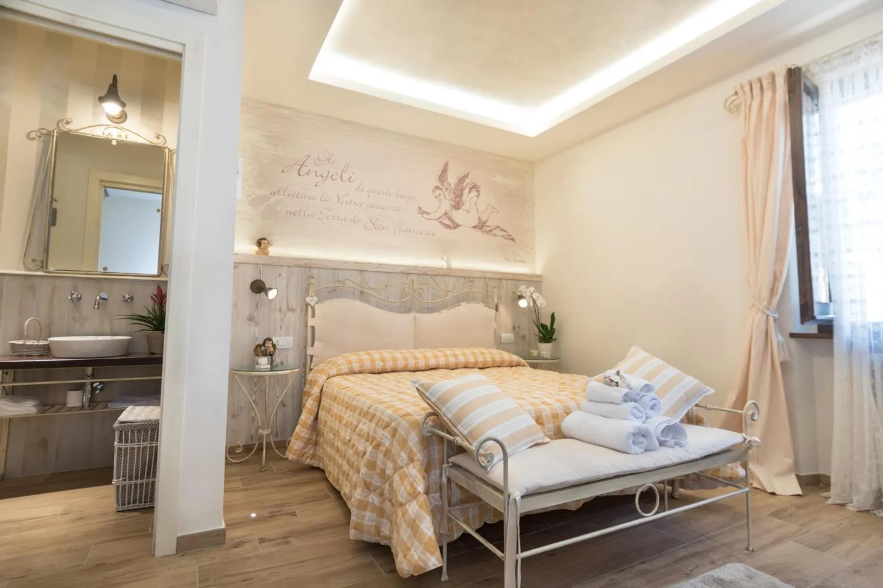 Shower in Il Giardino degli Angeli