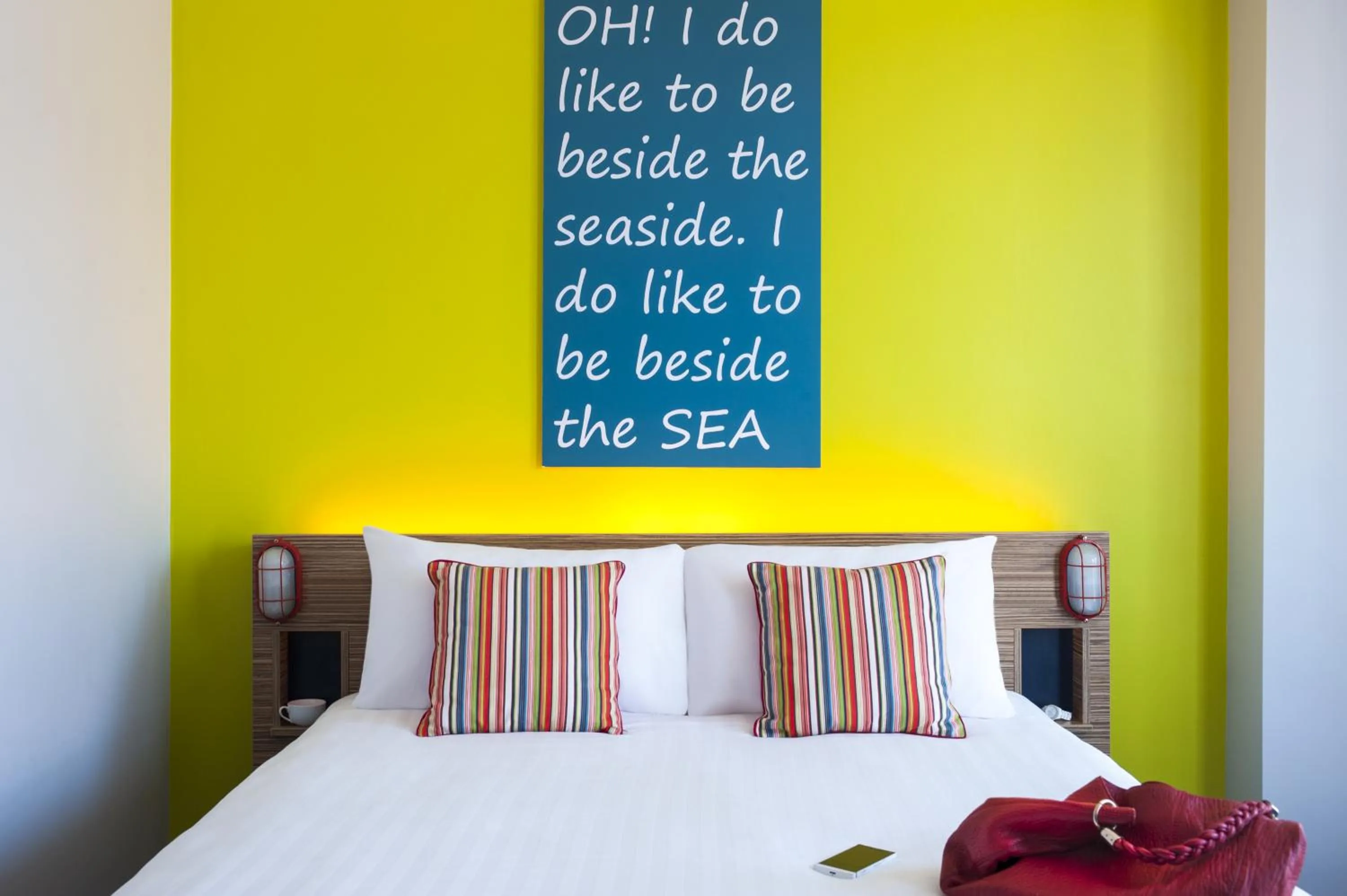 Bedroom, Bed in Ibis Styles Blackpool