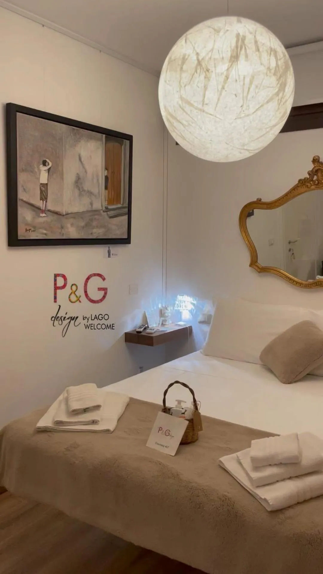 Bedroom, Bed in P&G design by Lago Welcome Enna