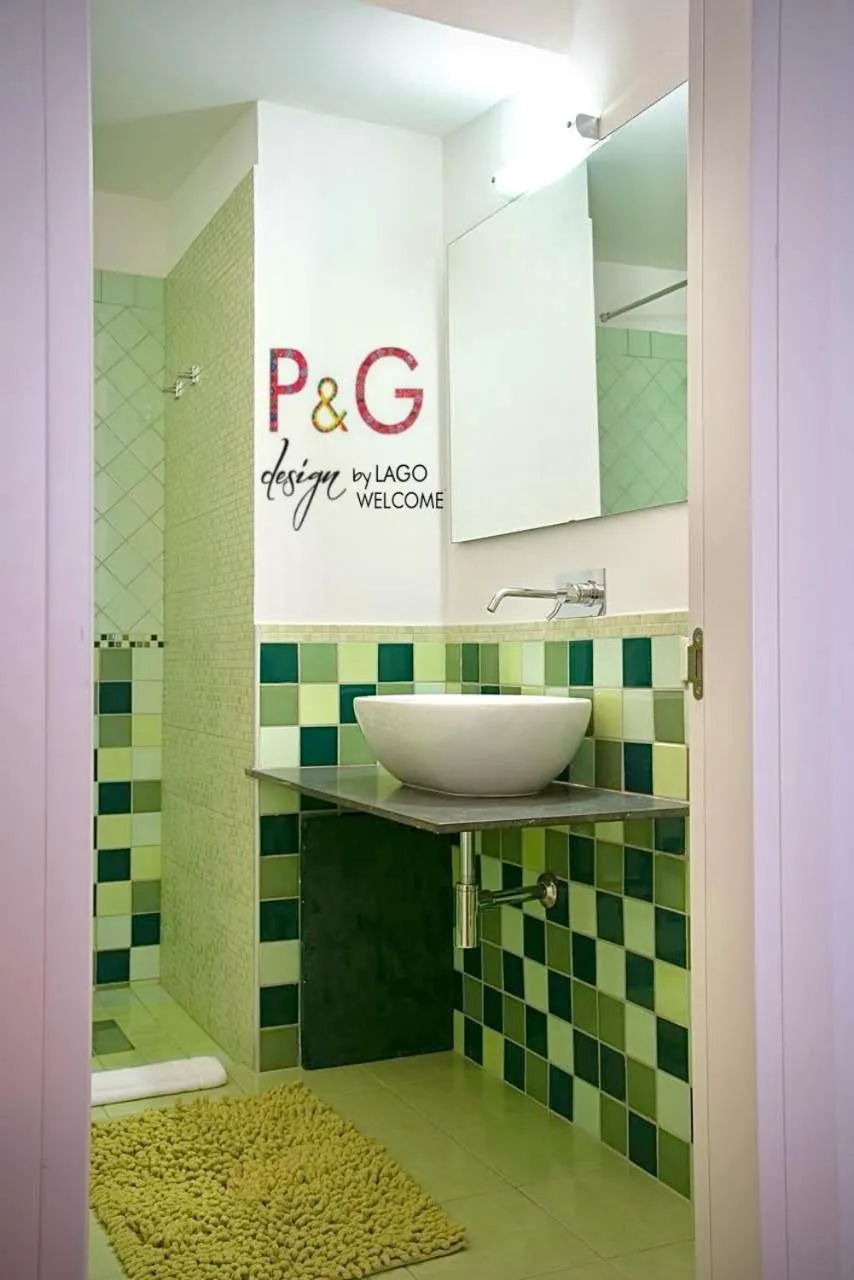 Bathroom in P&G design by Lago Welcome Enna