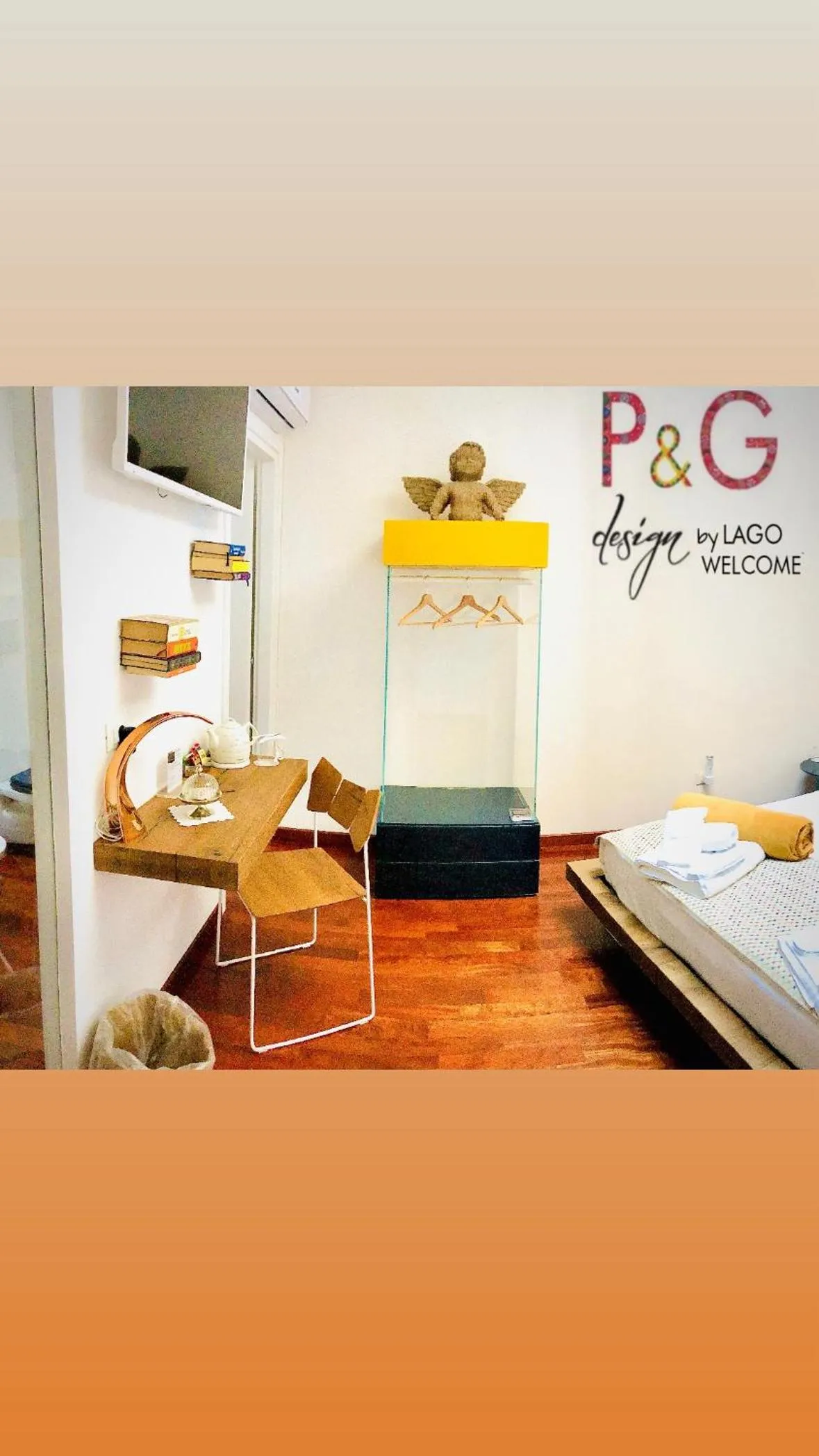 Photo of the whole room, Bed in P&G design by Lago Welcome Enna