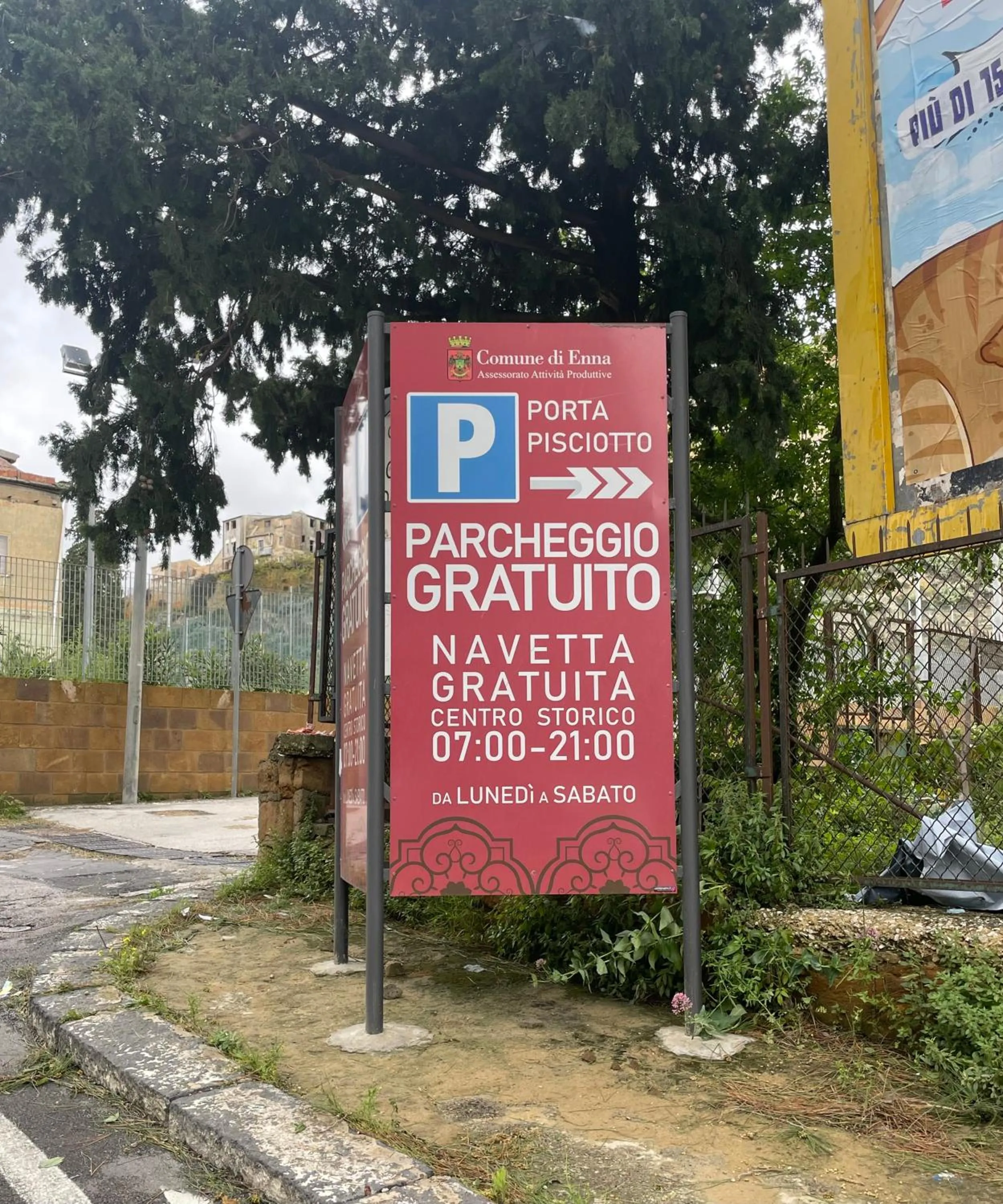 Parking in P&G design by Lago Welcome Enna