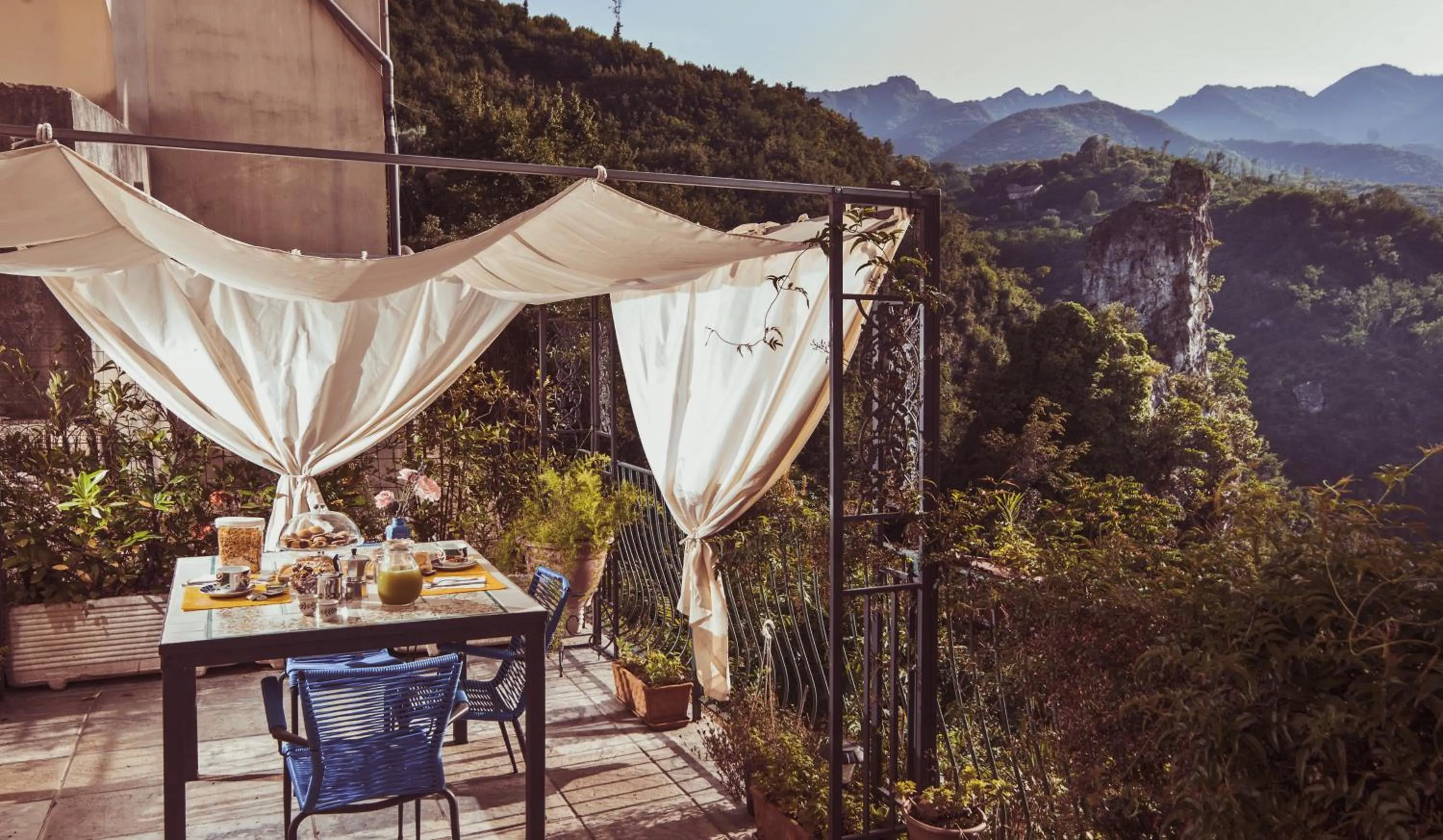 Property building in La Roccia Incantata Amalfi Coast