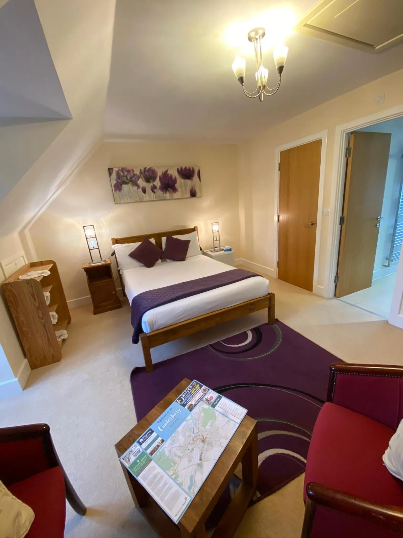 Photo of the whole room, Bed in Turi House