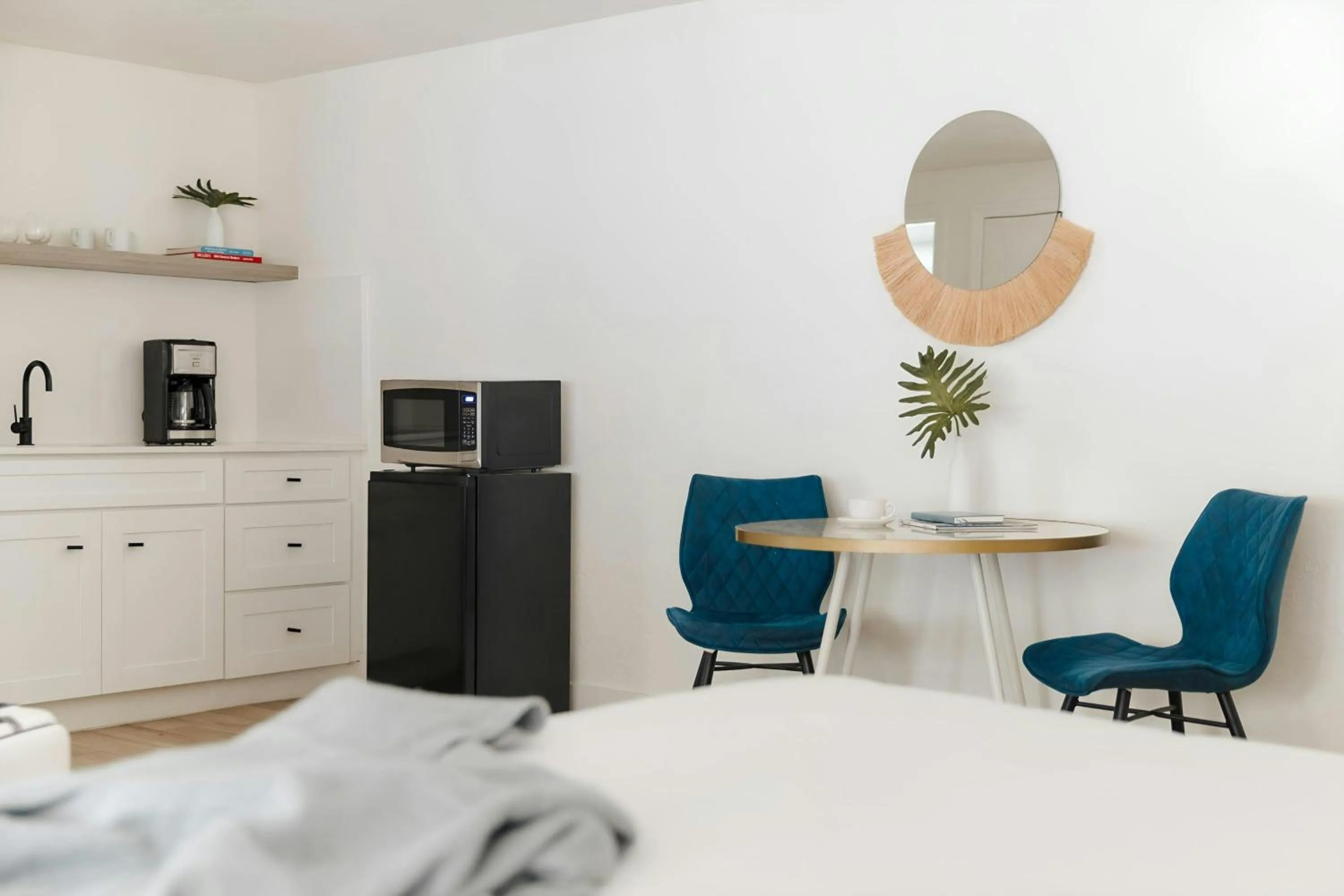 Bedroom, Bed in Wellborn Hotel Downtown, Sonder by Marriott Bonvoy