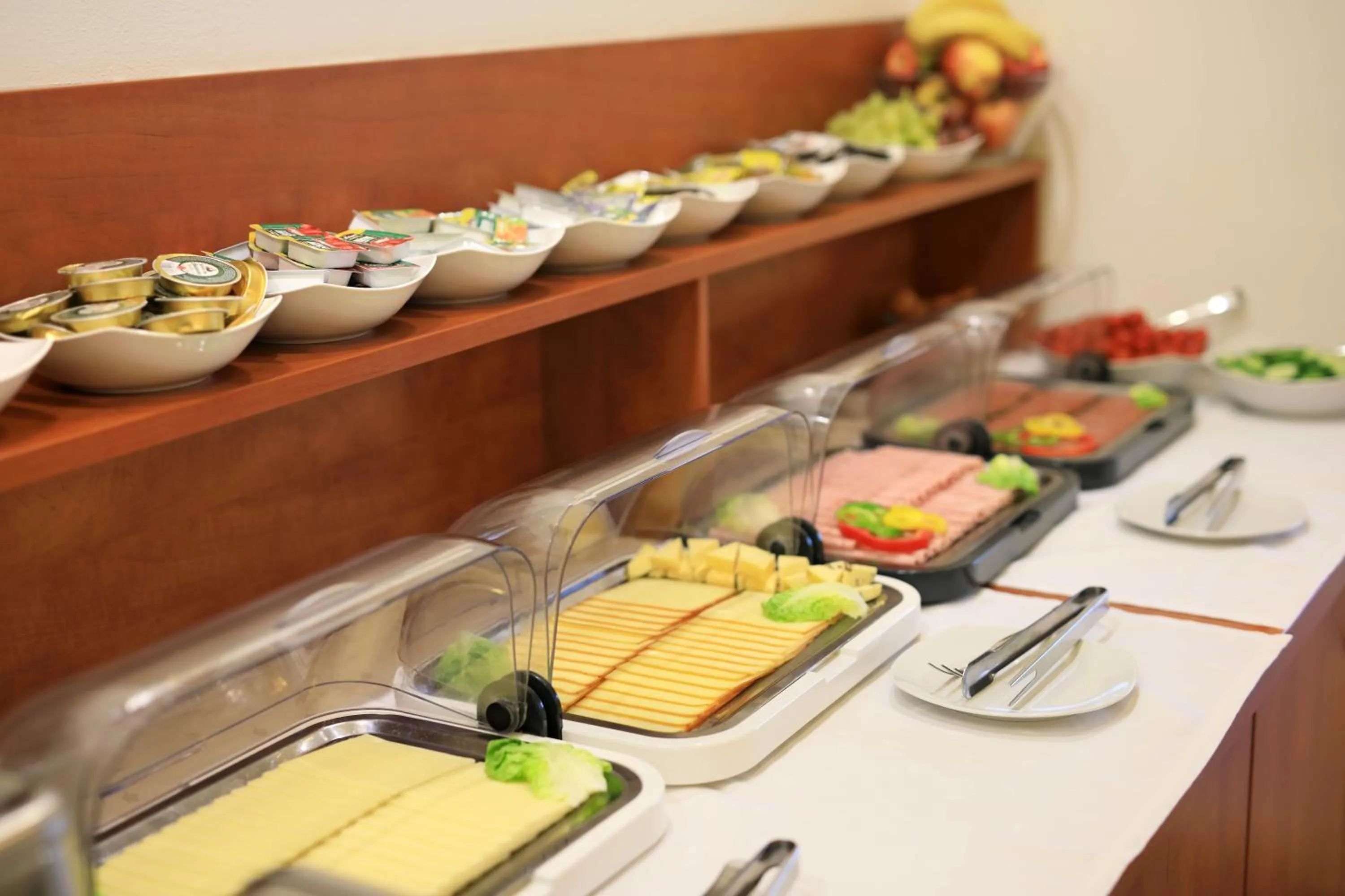 Buffet breakfast in Penzion Krumlov - Massage studio
