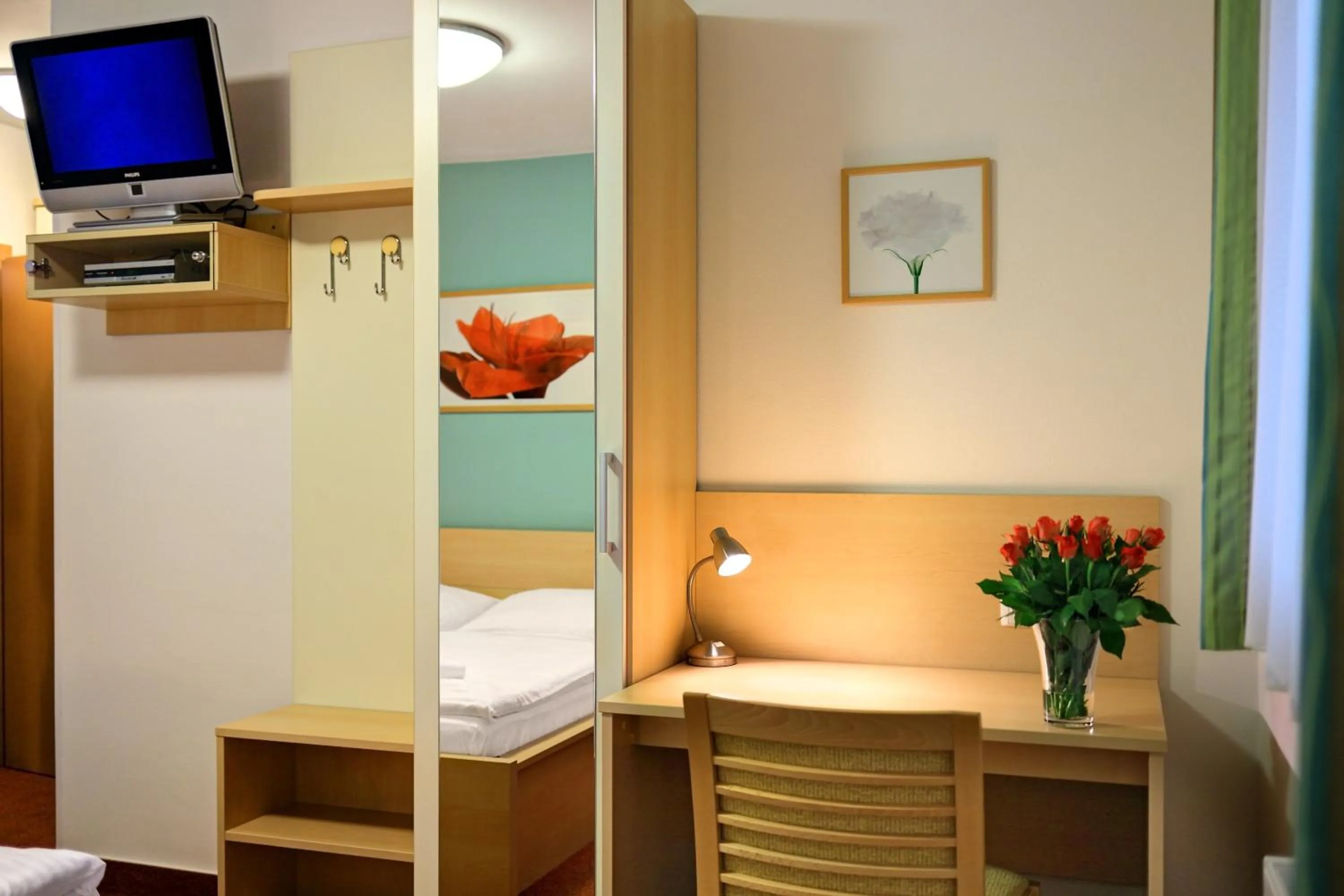 Decorative detail, Bed in Penzion Krumlov - Massage studio