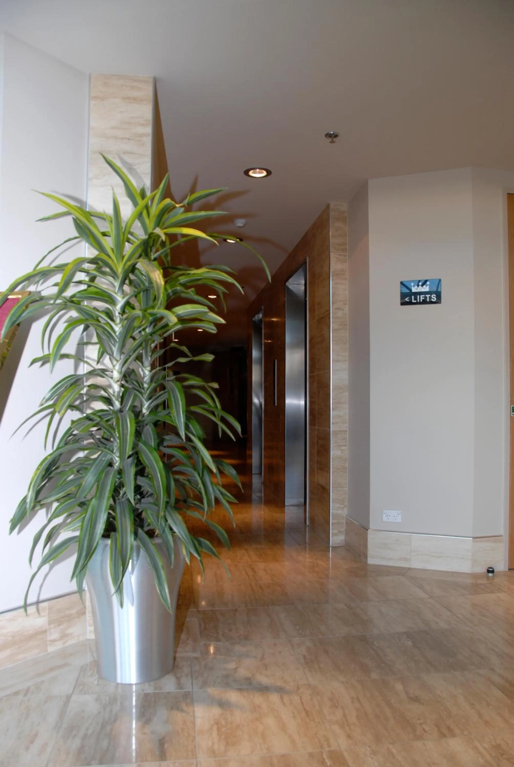 Property building in Top Of The Town Bed & Breakfast