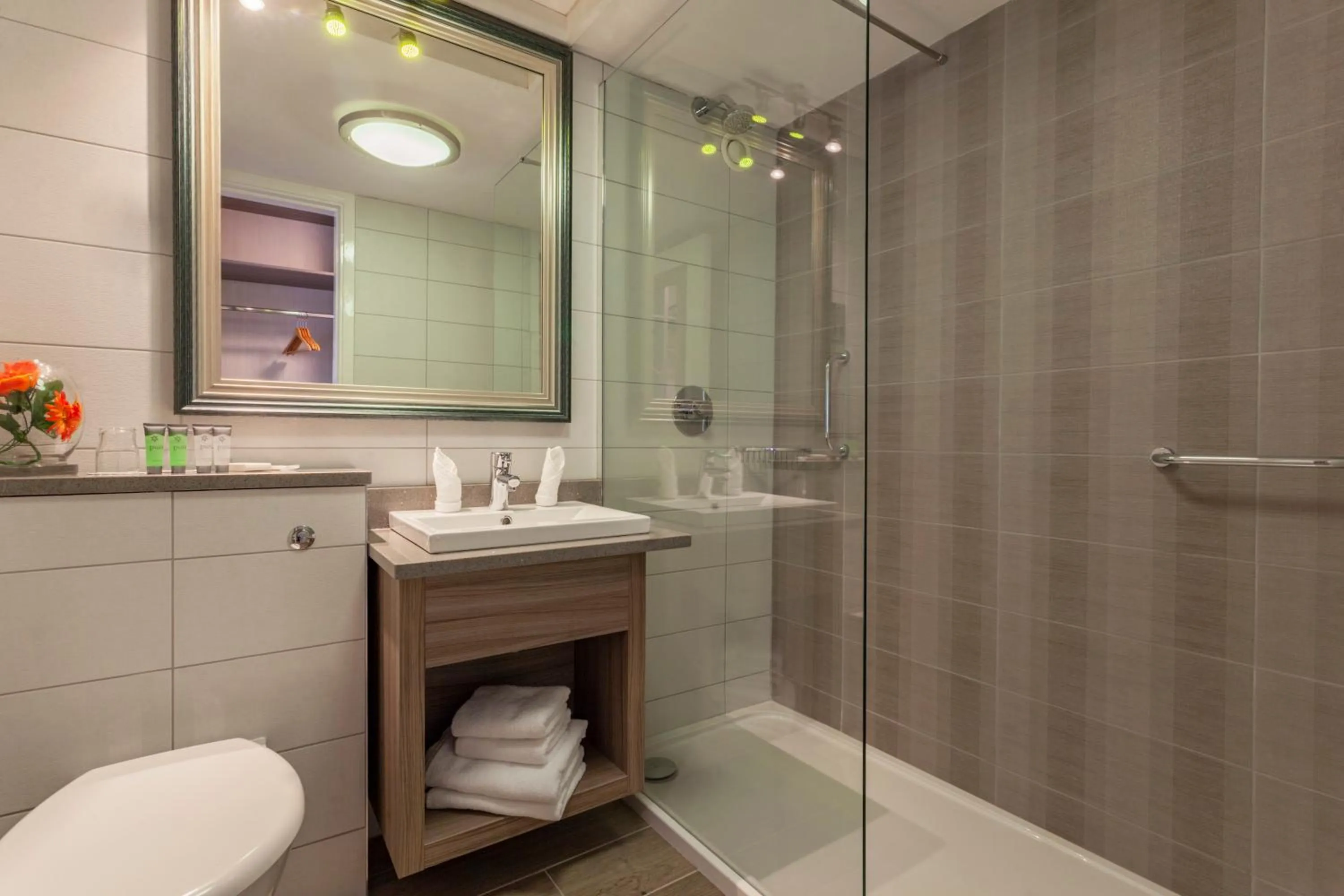 Bathroom in Gleneagle Killarney