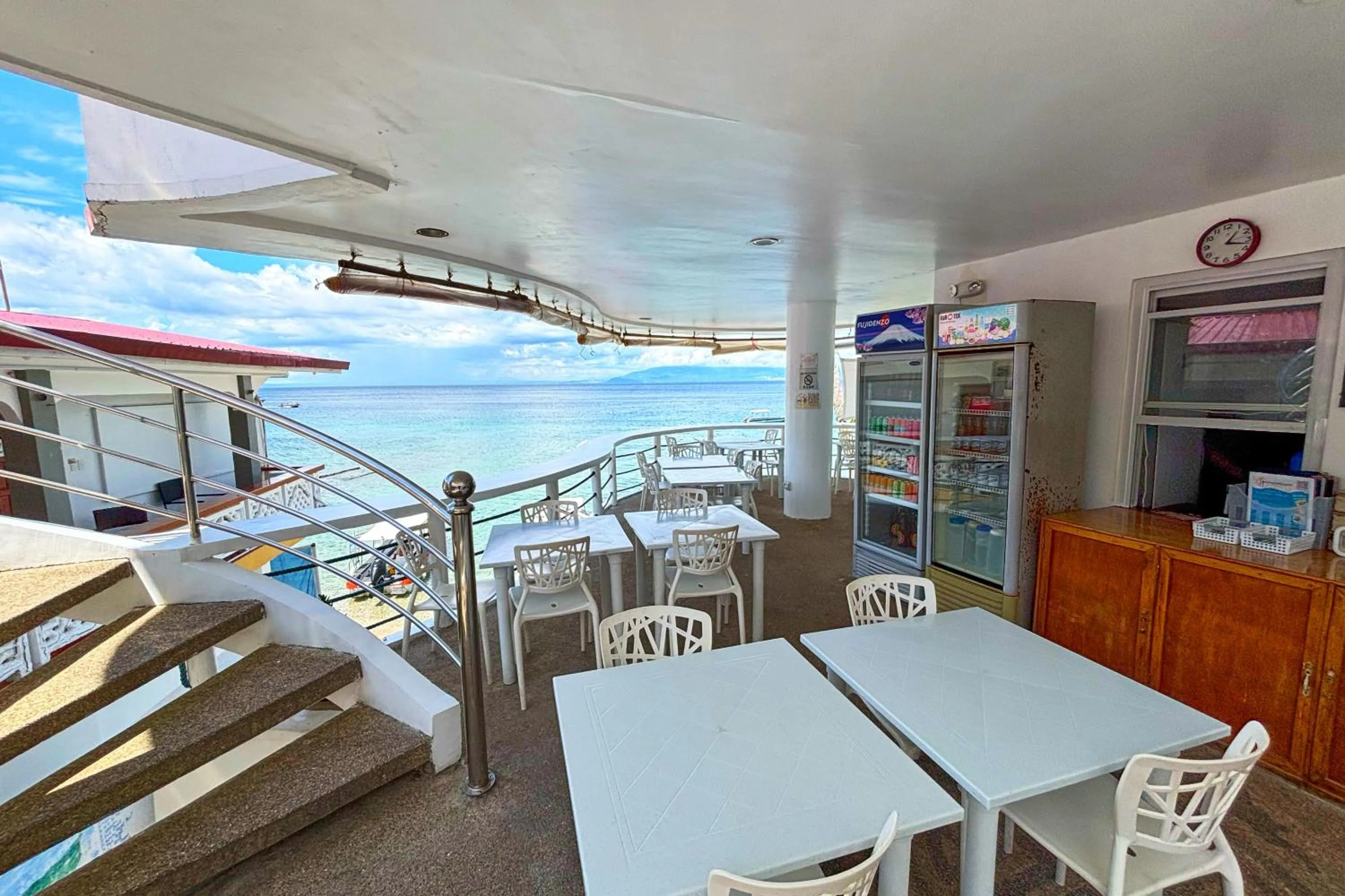 Arkipelago Divers and Beach Resort