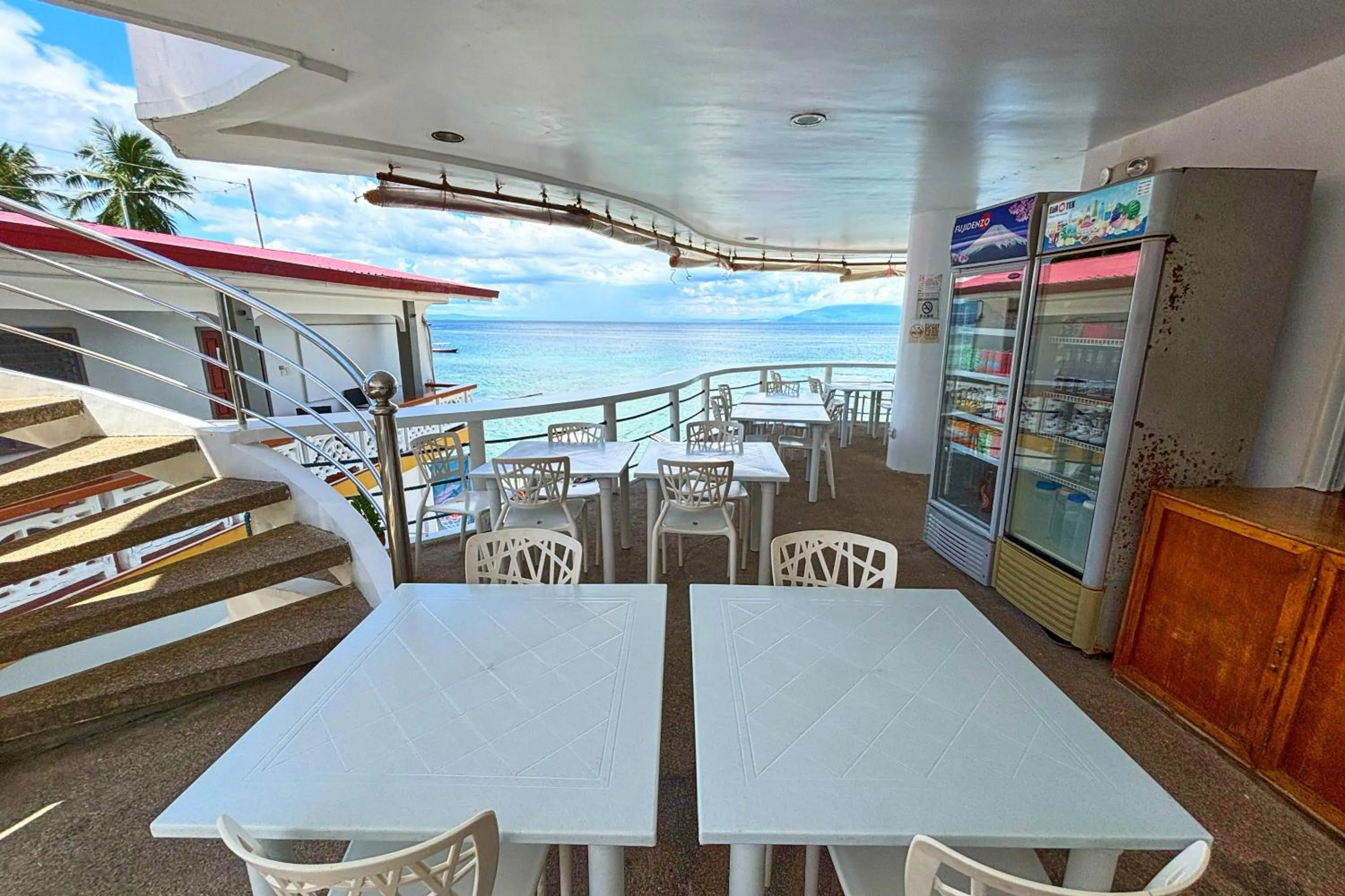 Arkipelago Divers and Beach Resort