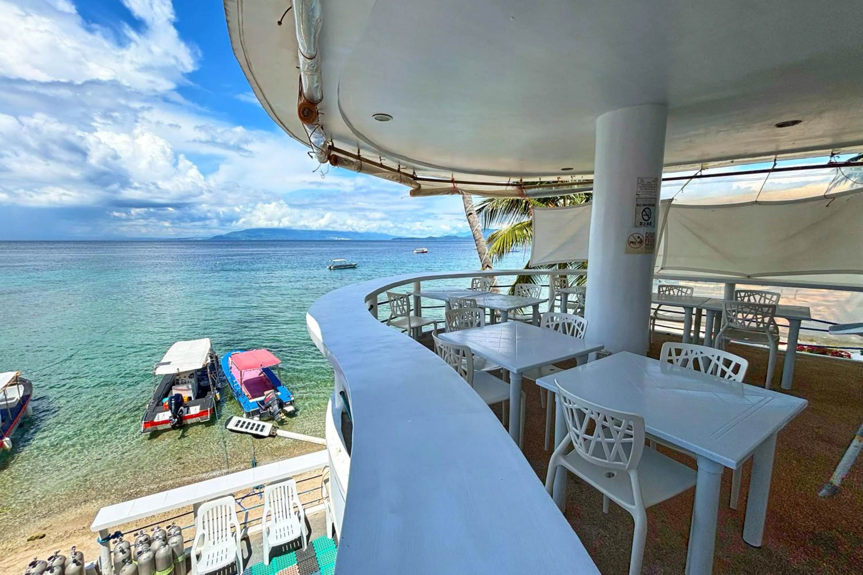 Arkipelago Divers and Beach Resort