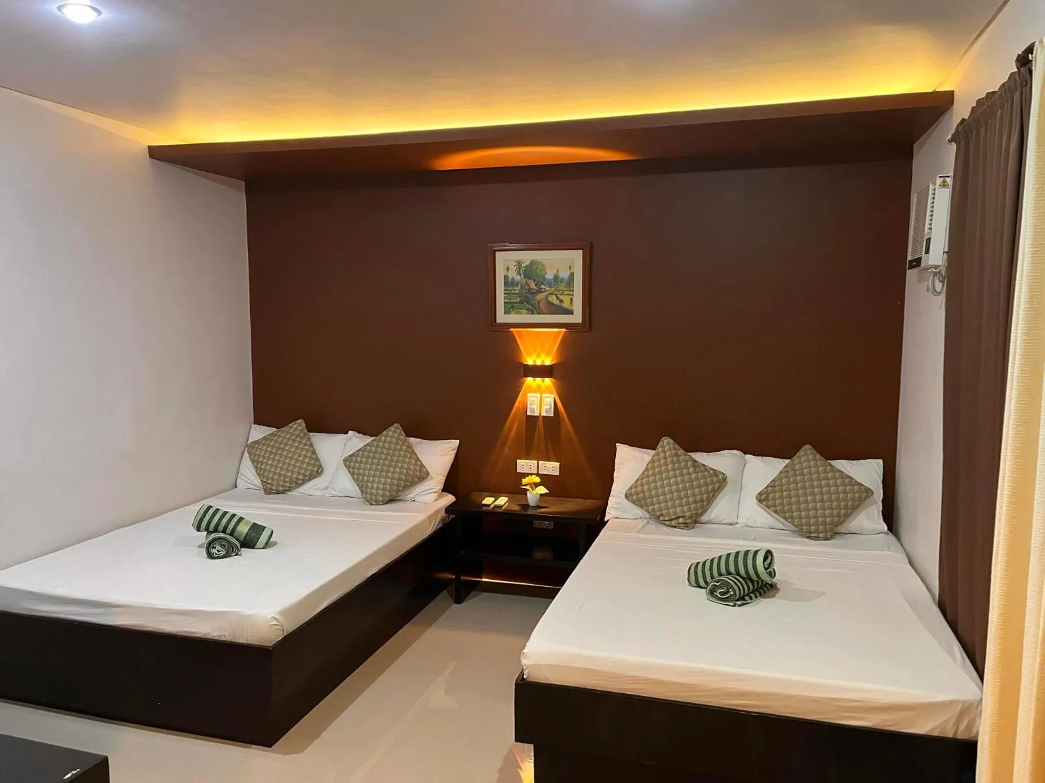 Bed in Casita Isla Beach Inn