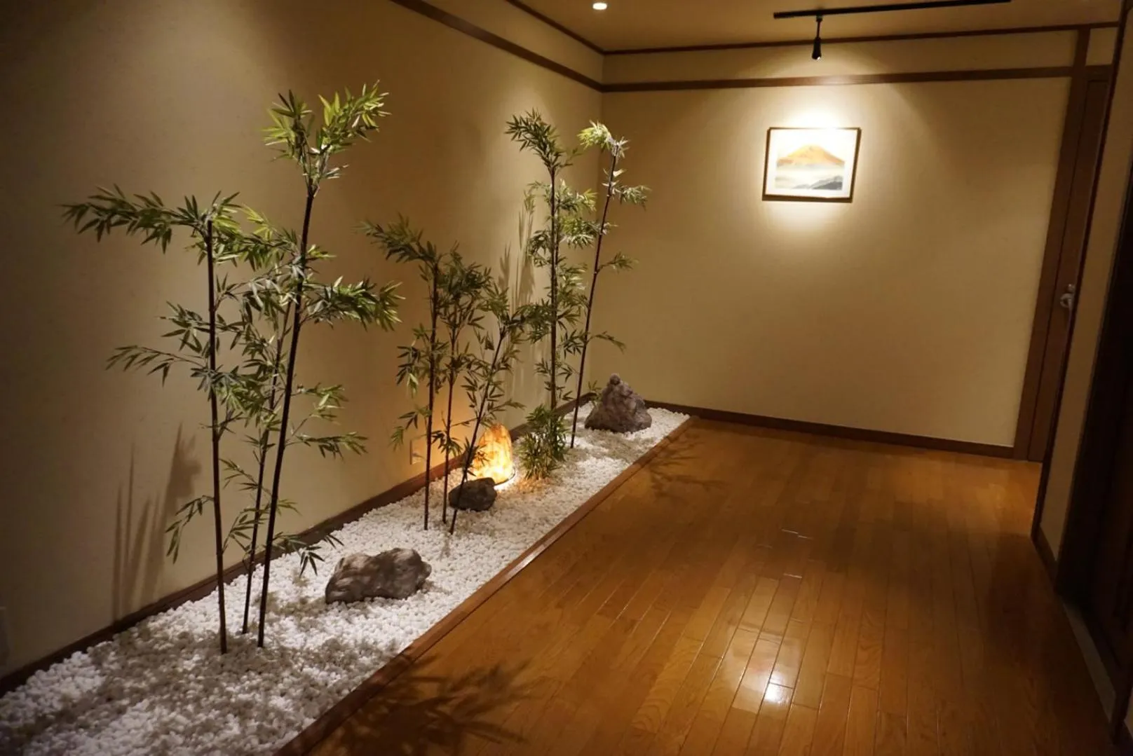 Yokohama Minatomirai Manyo Club