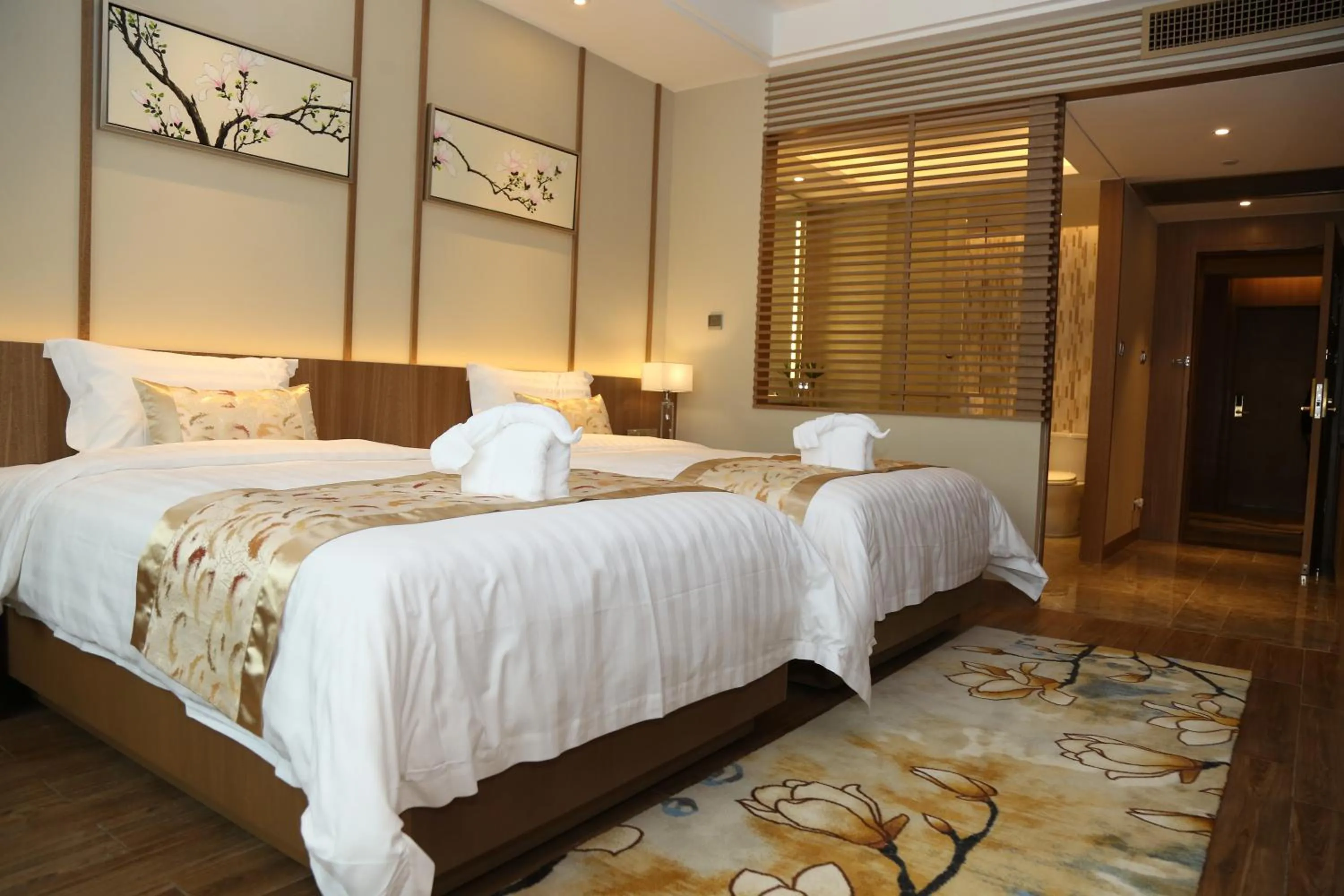 Photo of the whole room in 南国会1站酒店 广交会免费穿梭巴士