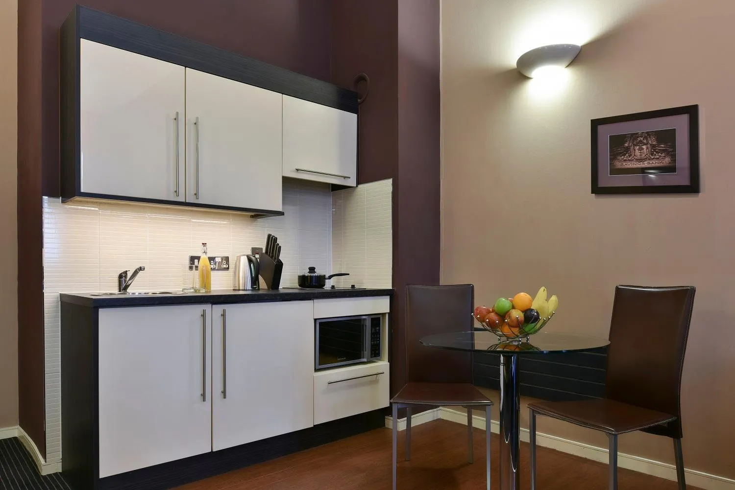 Kitchen or kitchenette in Fraser Suites Glasgow