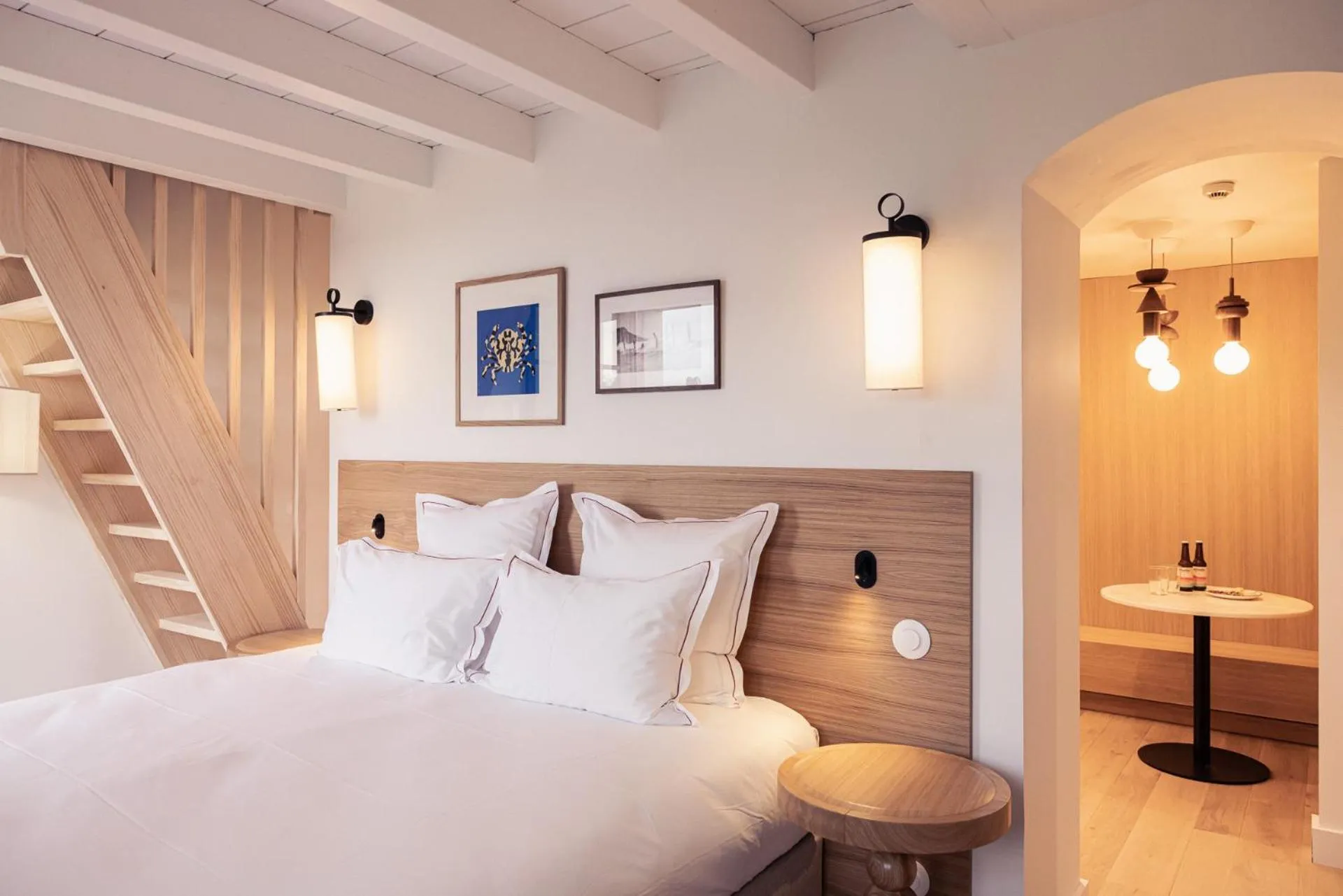 Photo of the whole room, Bed in Hôtel INDARRA & SPA - Piscine