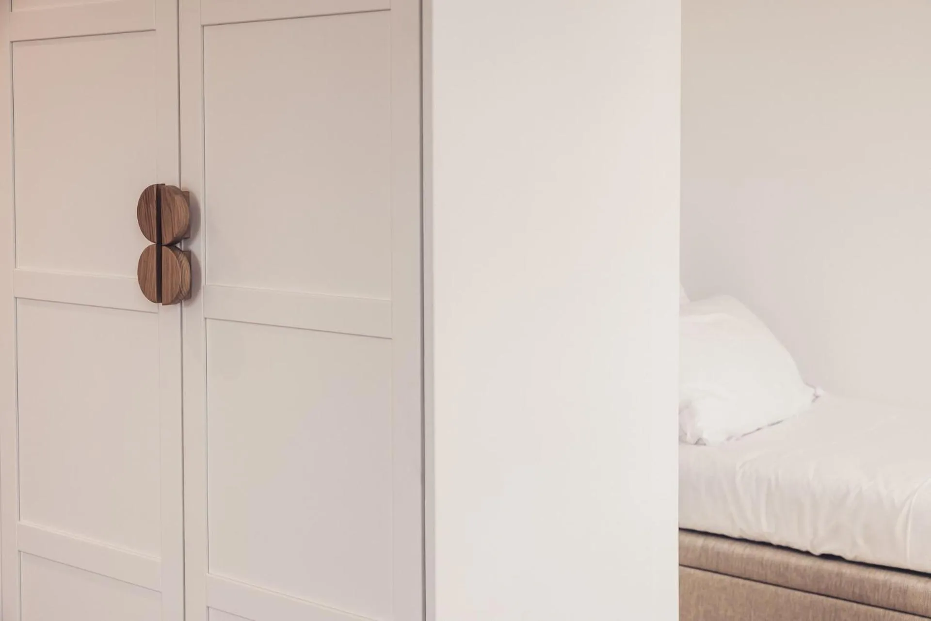 Photo of the whole room, Bed in Hôtel INDARRA & SPA - Piscine