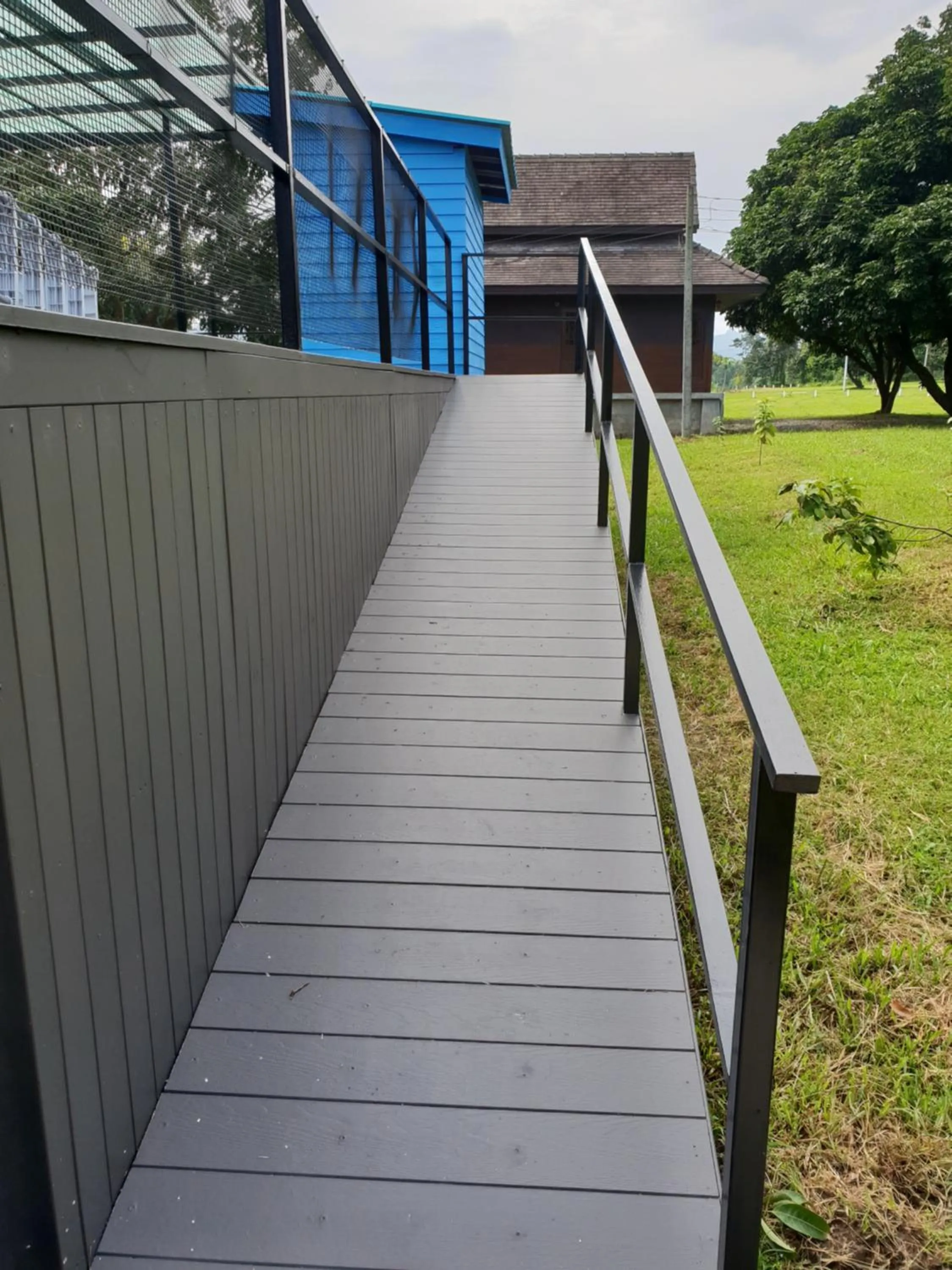 Pool view in Phutawan Pundao