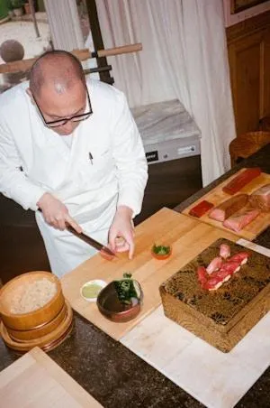 Restaurant/places to eat in Oakley Court