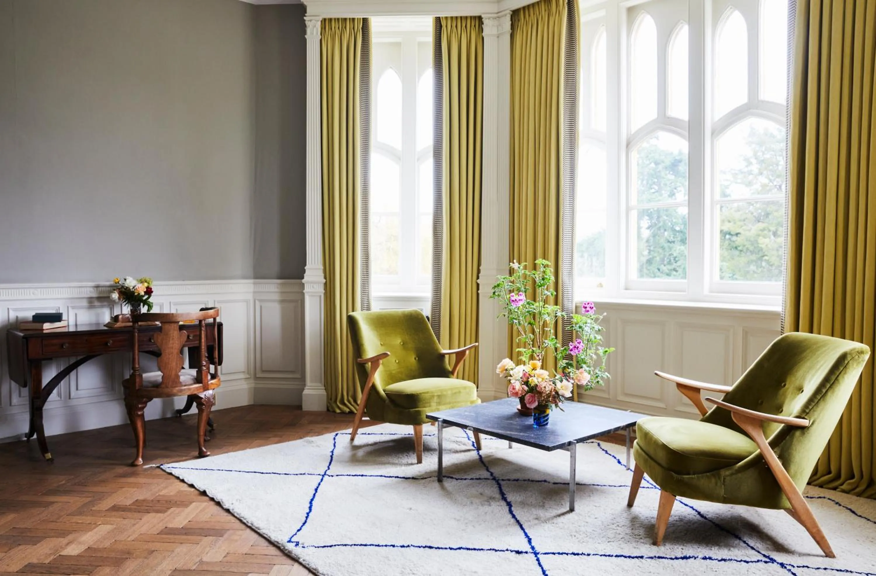 Seating area in Oakley Court
