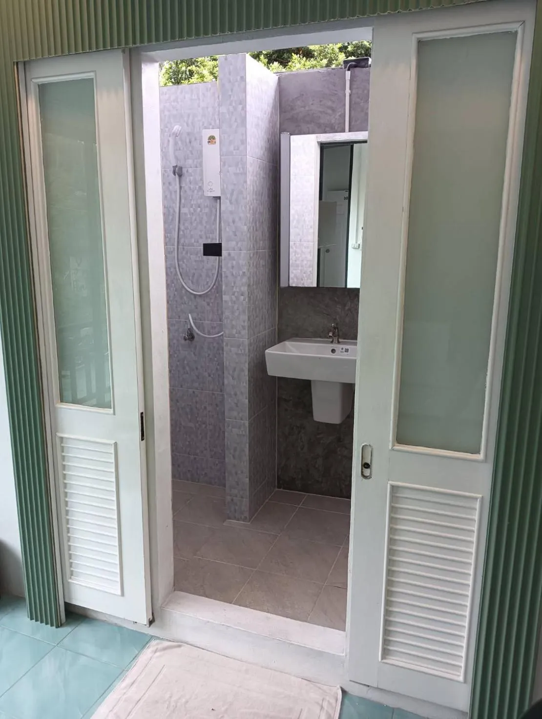 White Jail at Koh Tao Hostel