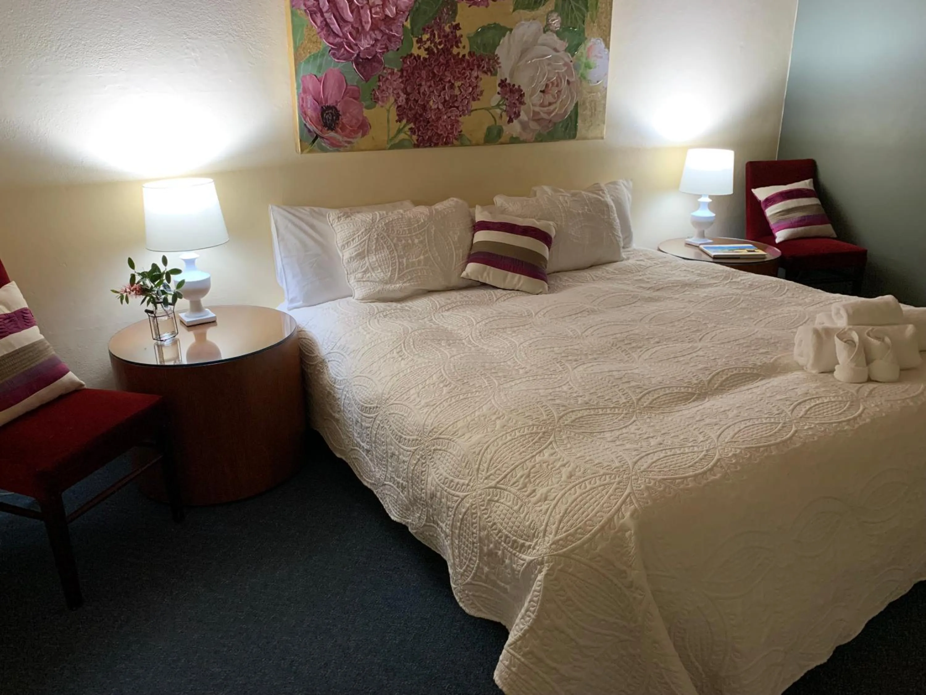 Bed in Temora Motel - UNDER NEW MANAGEMENT