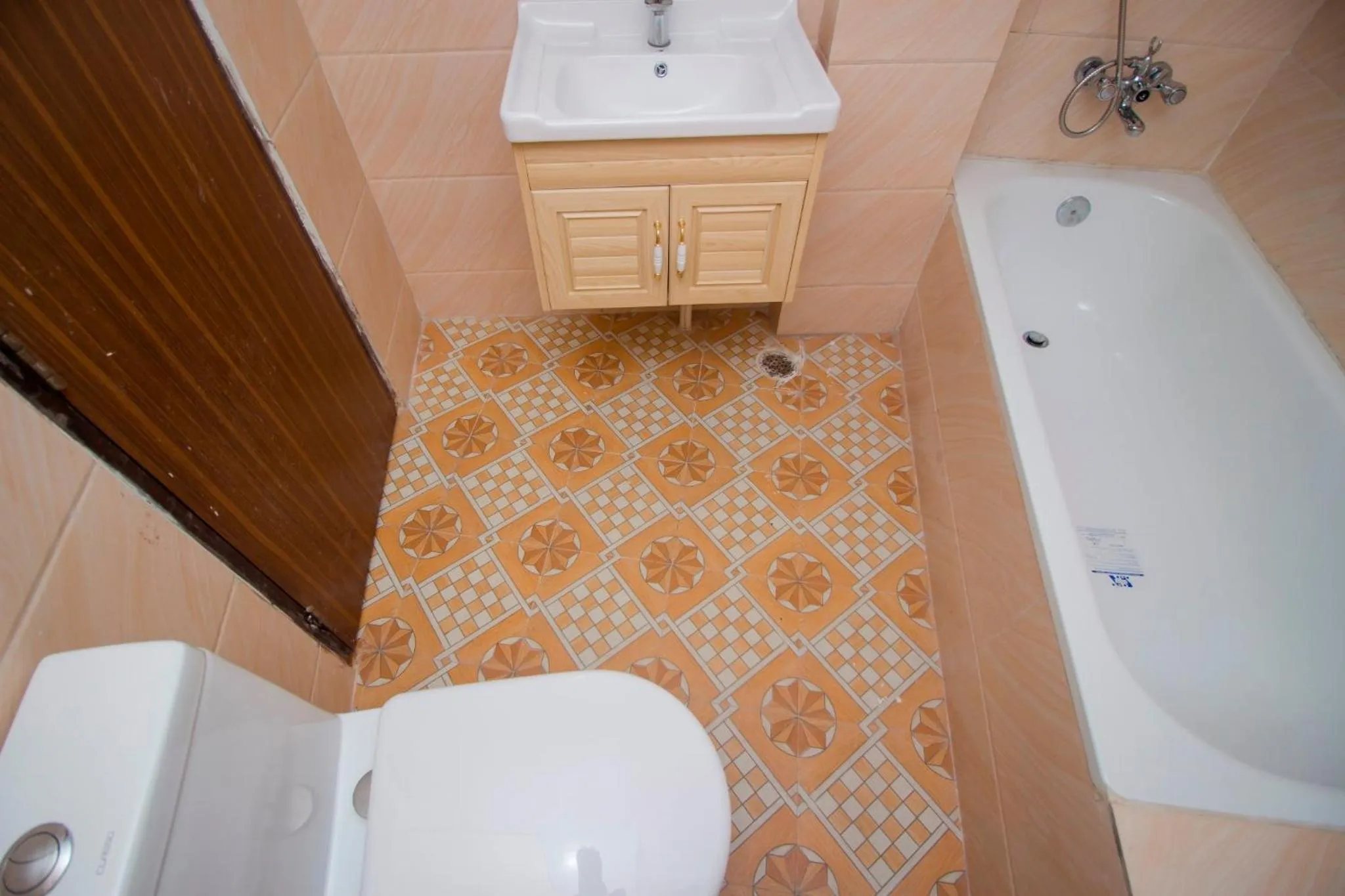 Toilet in Hotel Progati Inn Ltd.