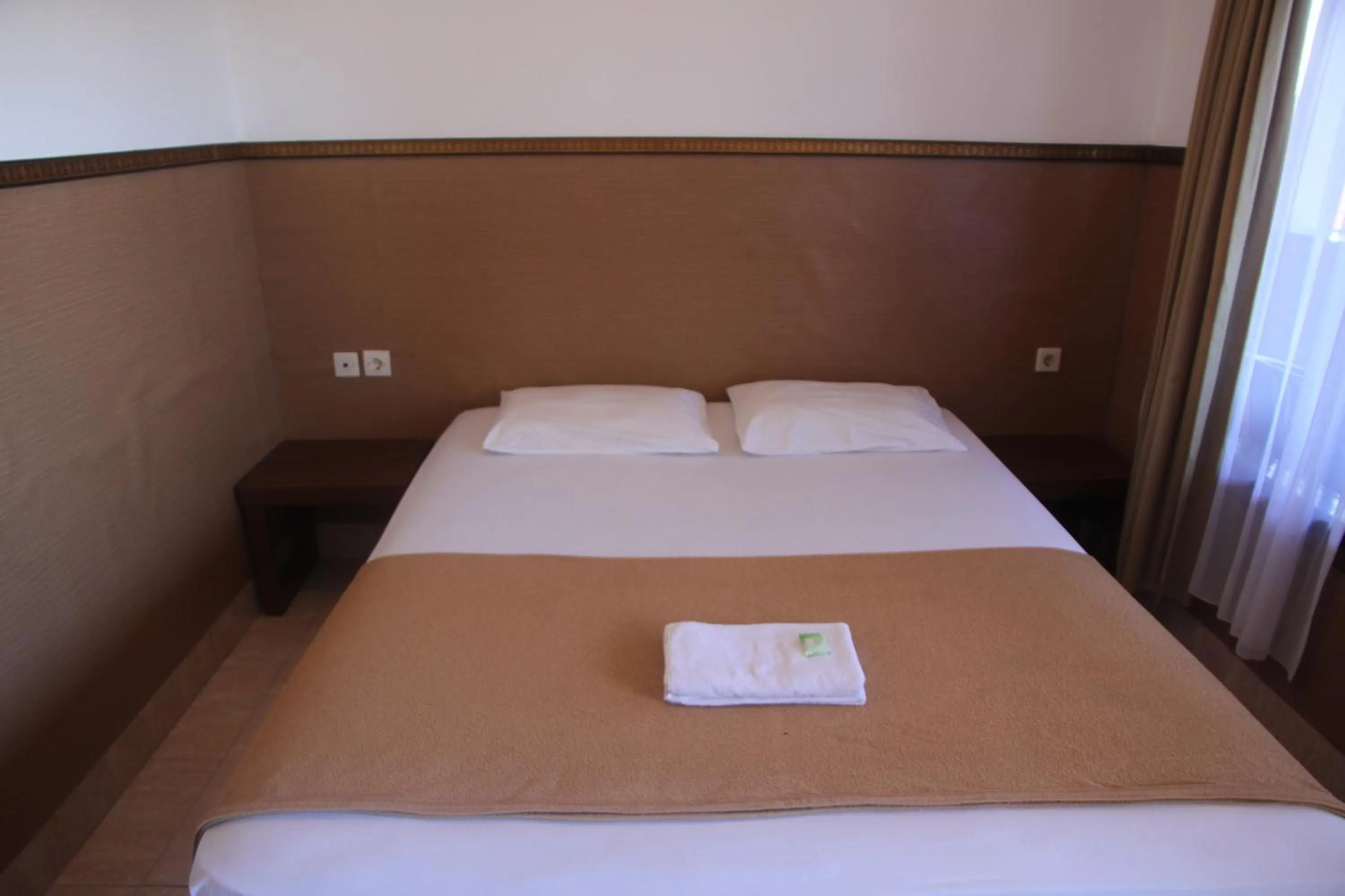 Bedroom, Bed in Pandora Hotel