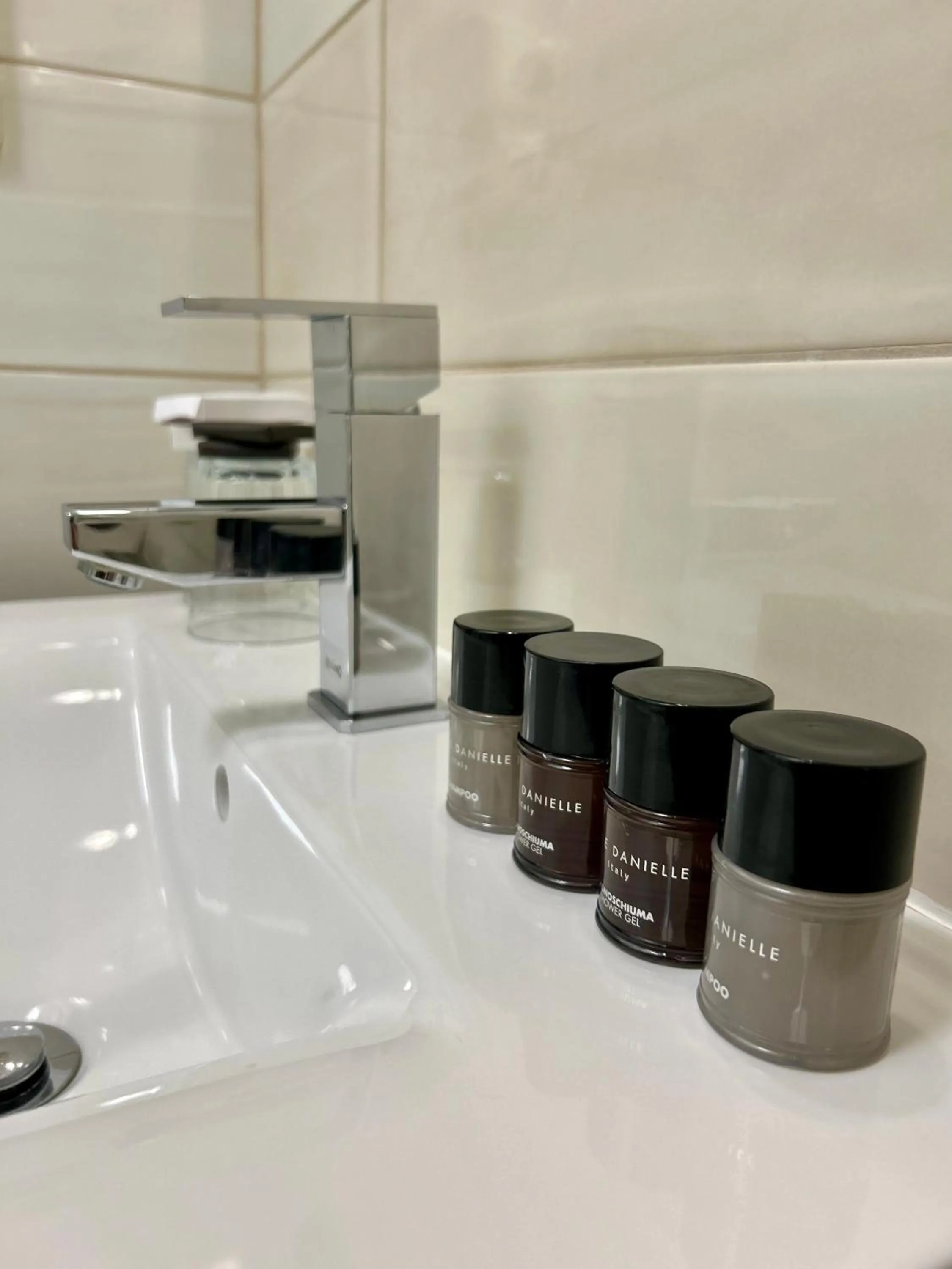 Bathroom in Alveo Suites