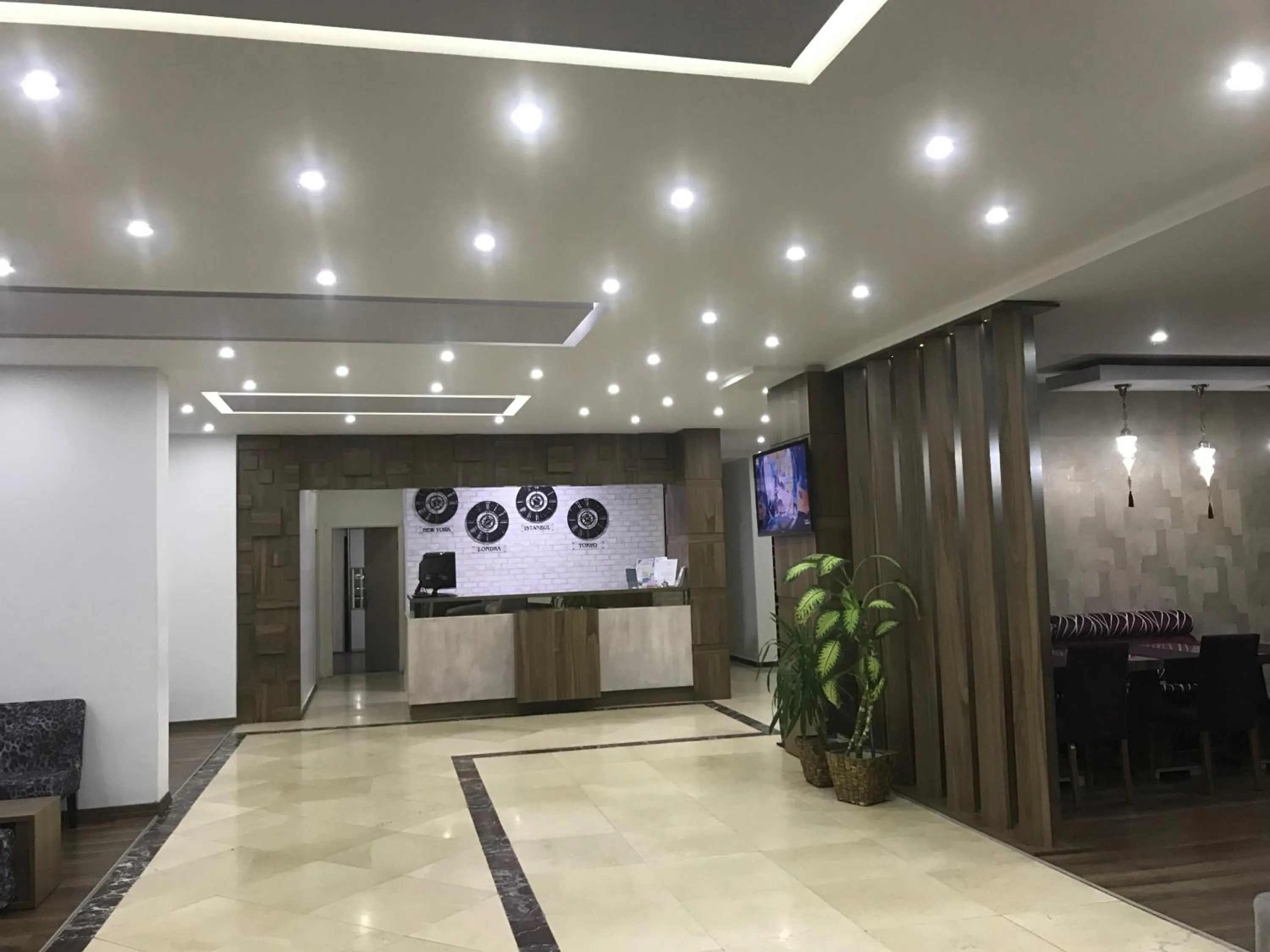 Lobby or reception in Hande Hotel