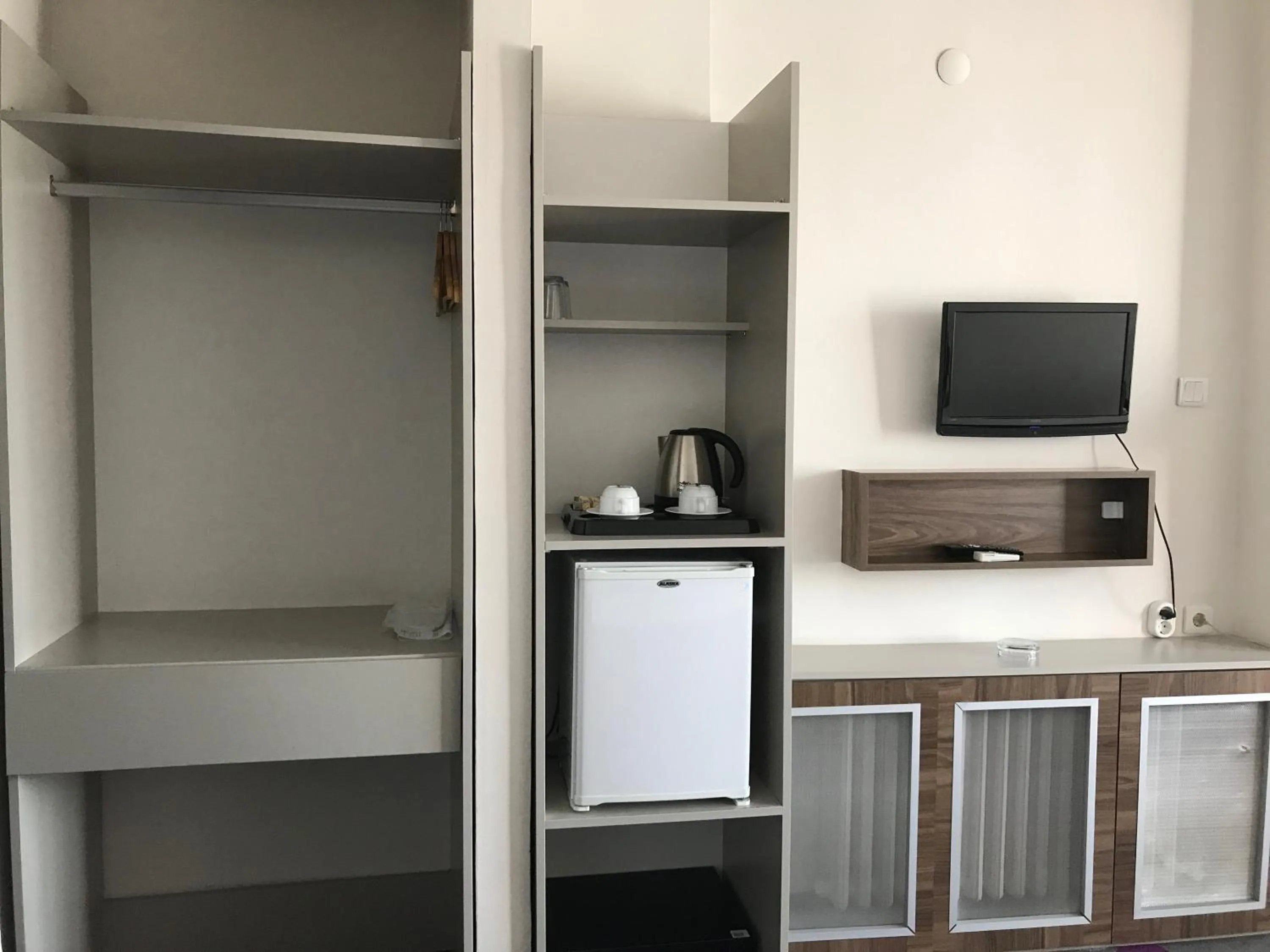 Coffee/tea facilities in Hande Hotel