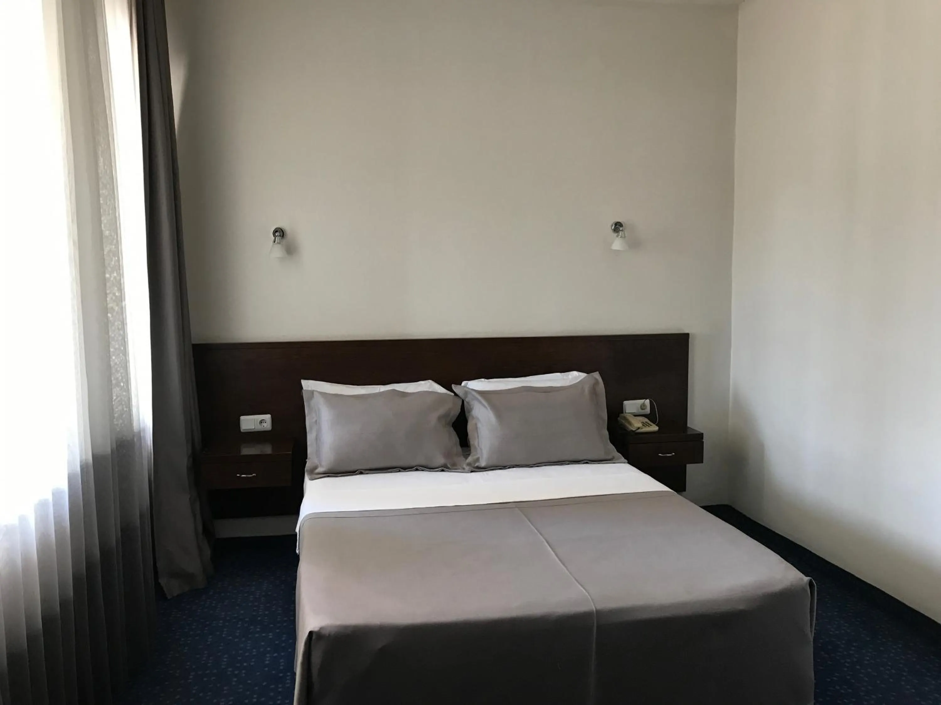 Bedroom, Bed in Hande Hotel